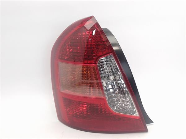 Fanale posteriore sinistro 020220999000 de Hyundai Accent (mc) 2006-0