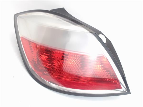 OPEL Astra H (2004-2014) Rear Right Taillight Lamp 24451835 24401379