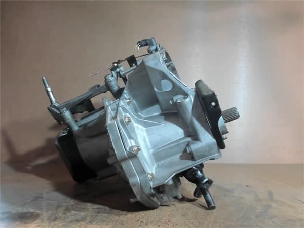 RENAULT Clio 2 generation (1998-2013) Gearbox JB3980, S228296 20513333