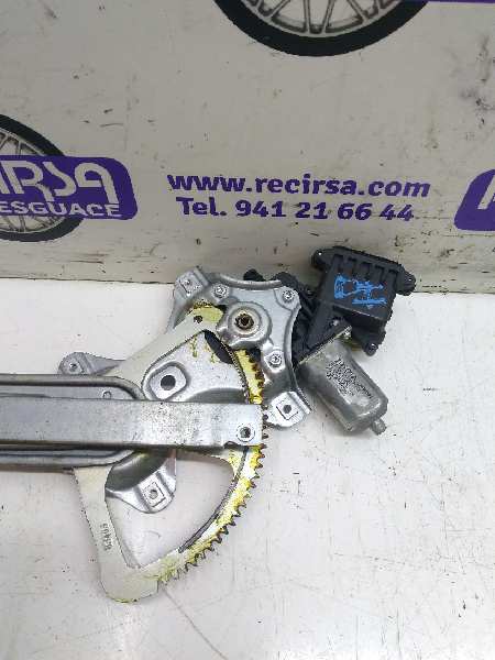 TOYOTA Yaris 2 generation (2005-2012) Front Left Door Window Regulator 857020F010 24326335