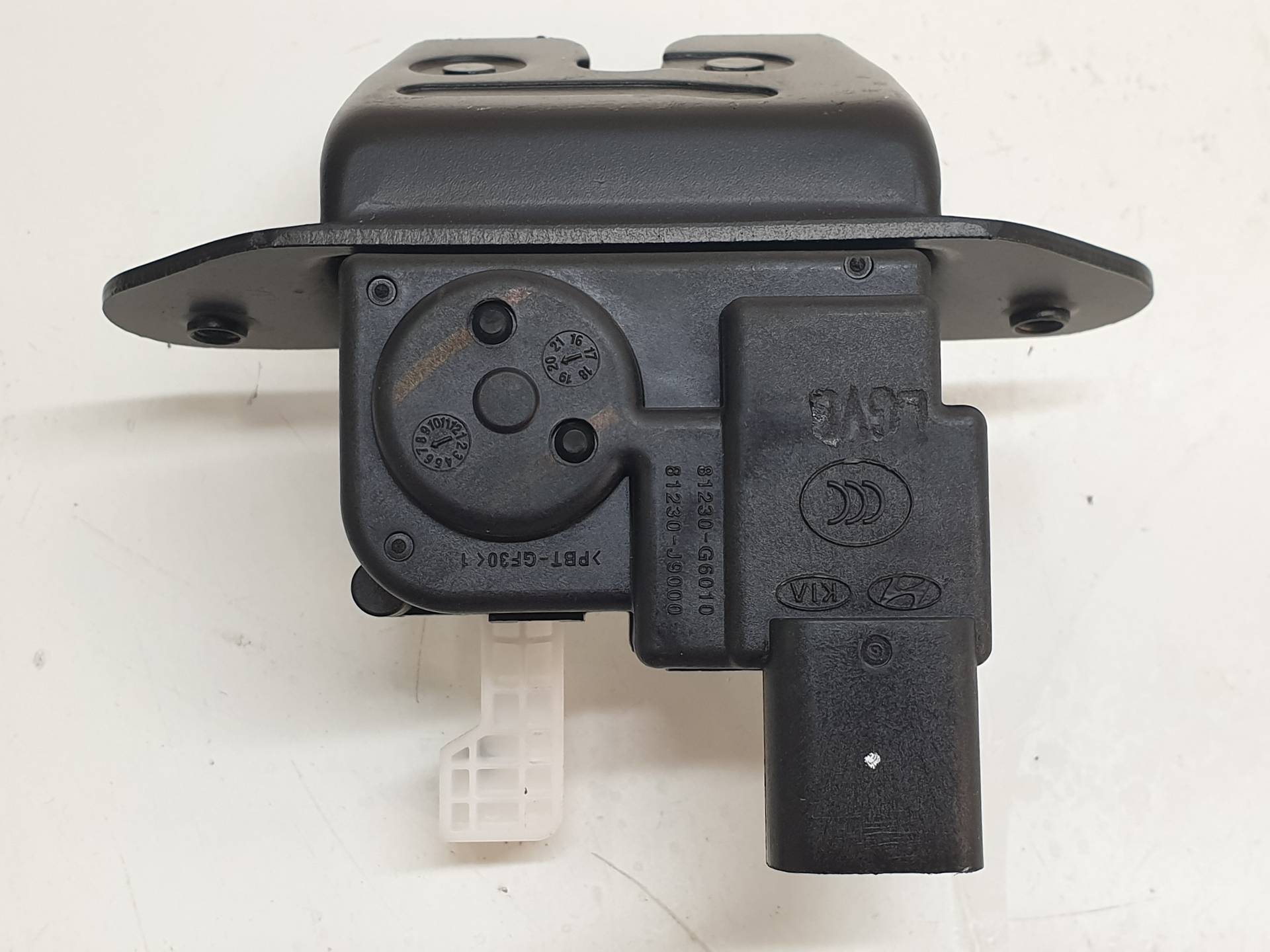 KIA Picanto 2 generation (2011-2017) Tailgate Boot Lock 81230G6010 25568104