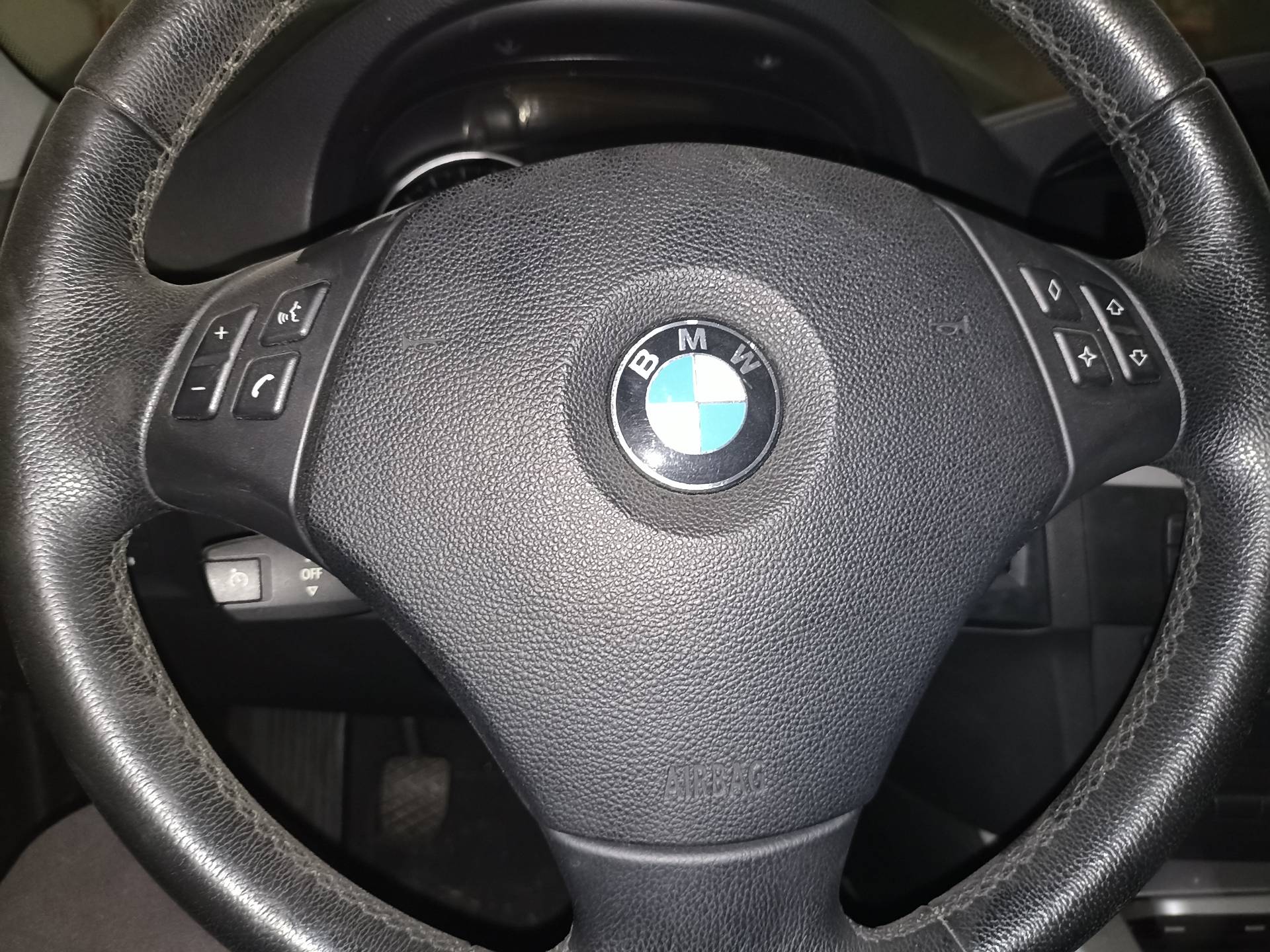 BMW 3 Series E90/E91/E92/E93 (2004-2013) kita_detale SERIE3E90 24339854