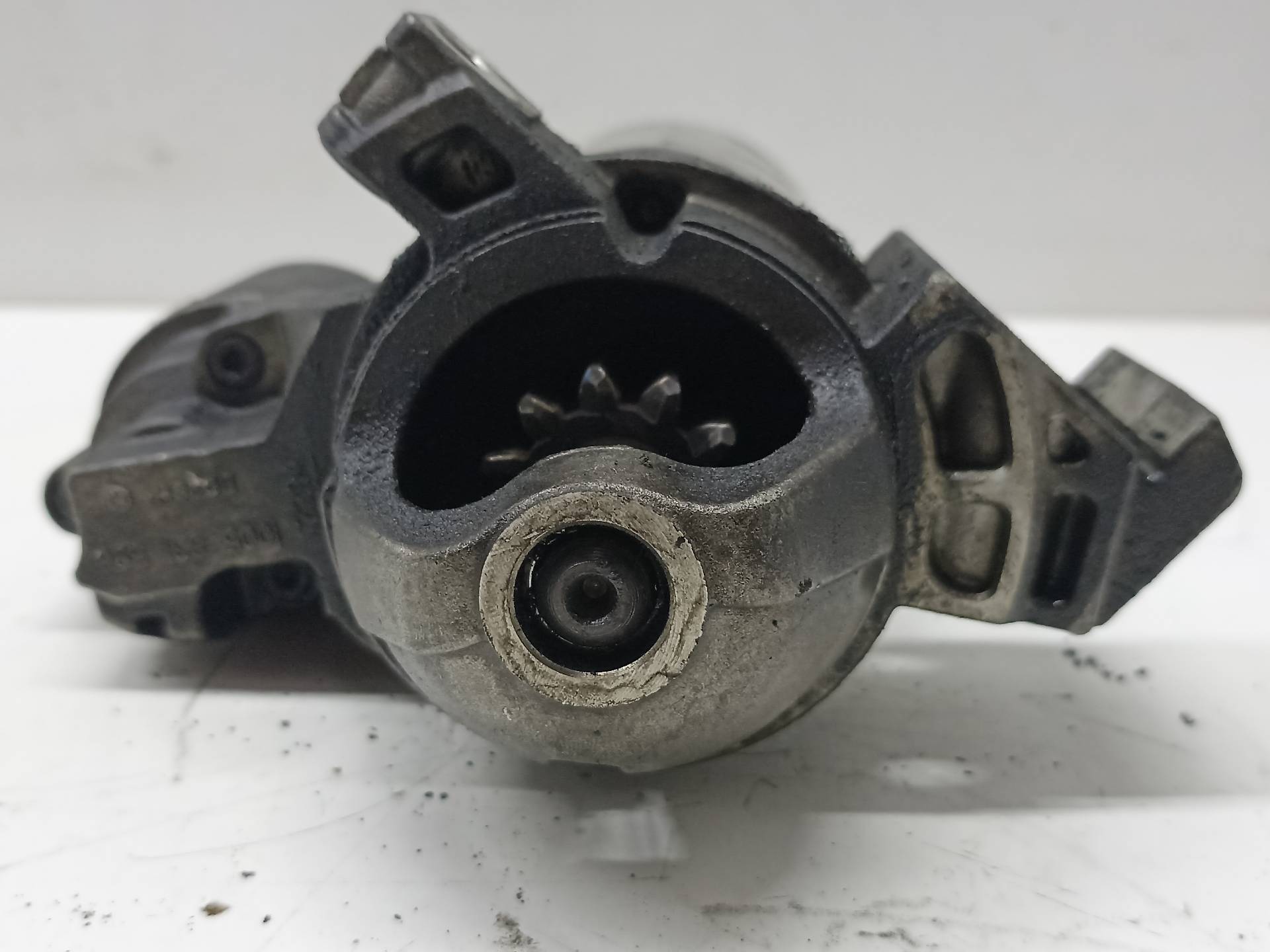 BMW 3 Series E90/E91/E92/E93 (2004-2013) Startovací motor 12417802508 24334519