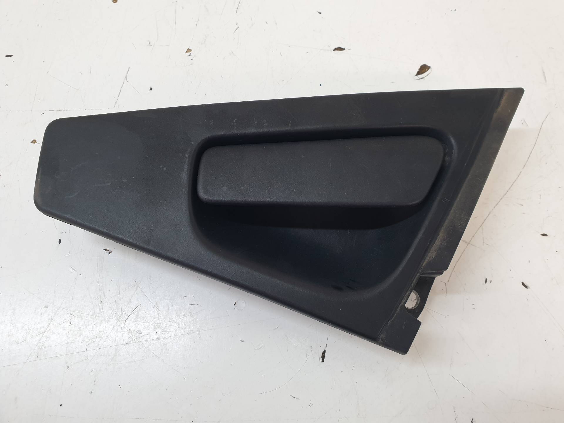 RENAULT Captur 1 generation (2013-2019) Bakre högra dörrens yttre handtag 826064374R 25569465