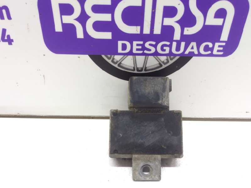 RENAULT Laguna 2 generation (2001-2007) Relays 7700115076 24320213