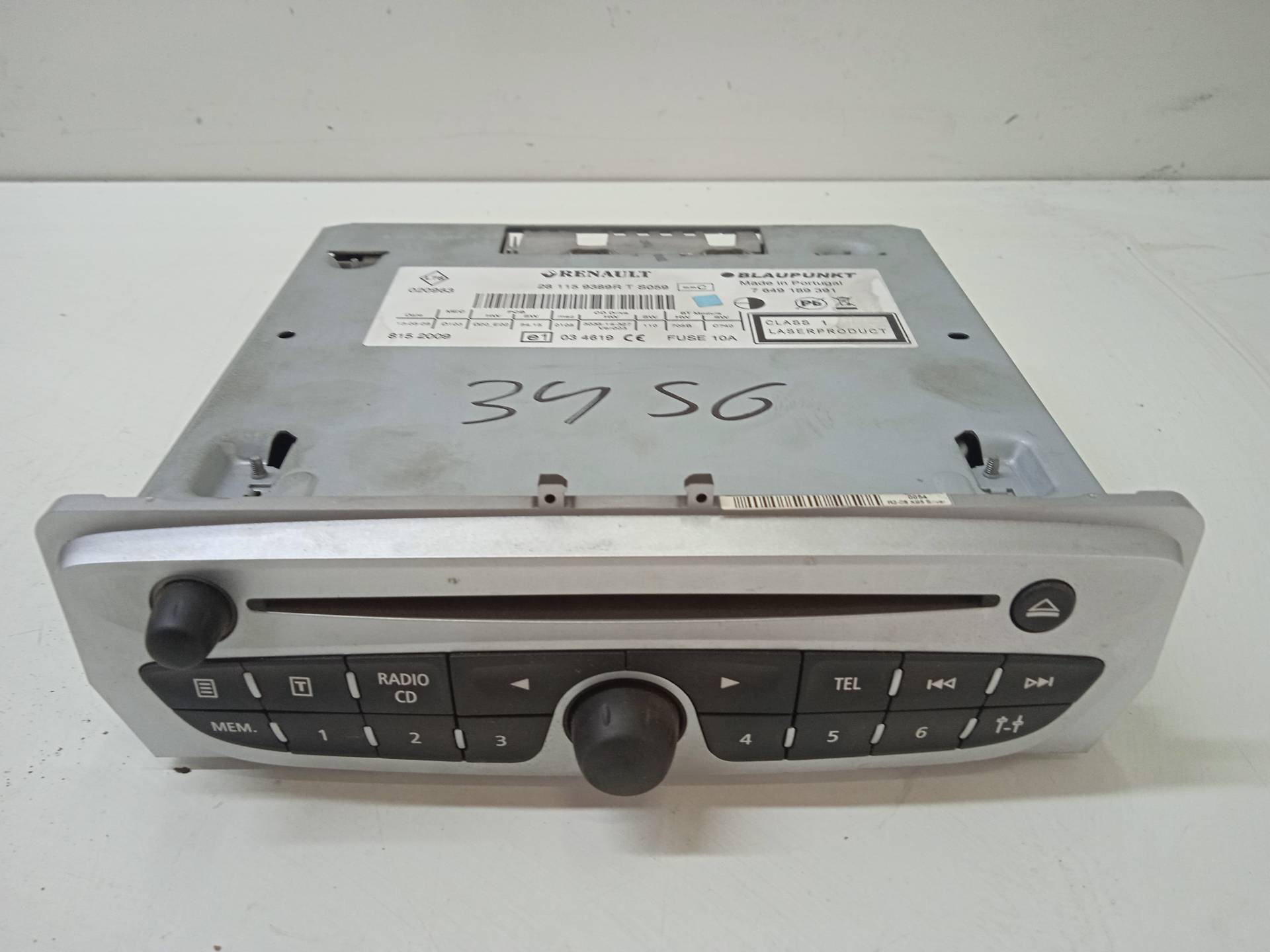 RENAULT Scenic 3 generation (2009-2015) Music Player Without GPS 281159389R 24336866