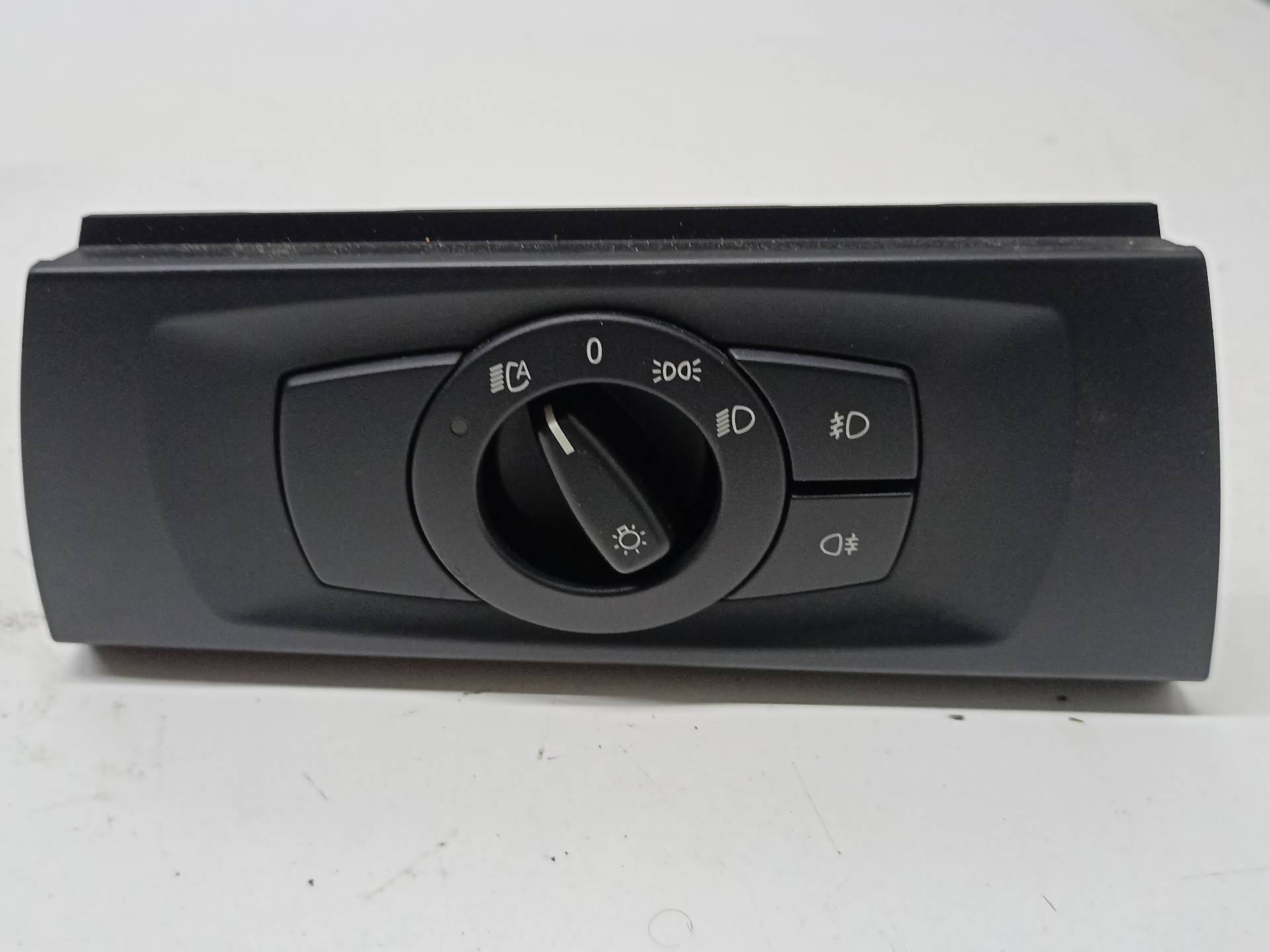BMW 3 Series E90/E91/E92/E93 (2004-2013) Headlight Switch Control Unit 6932796 24335083