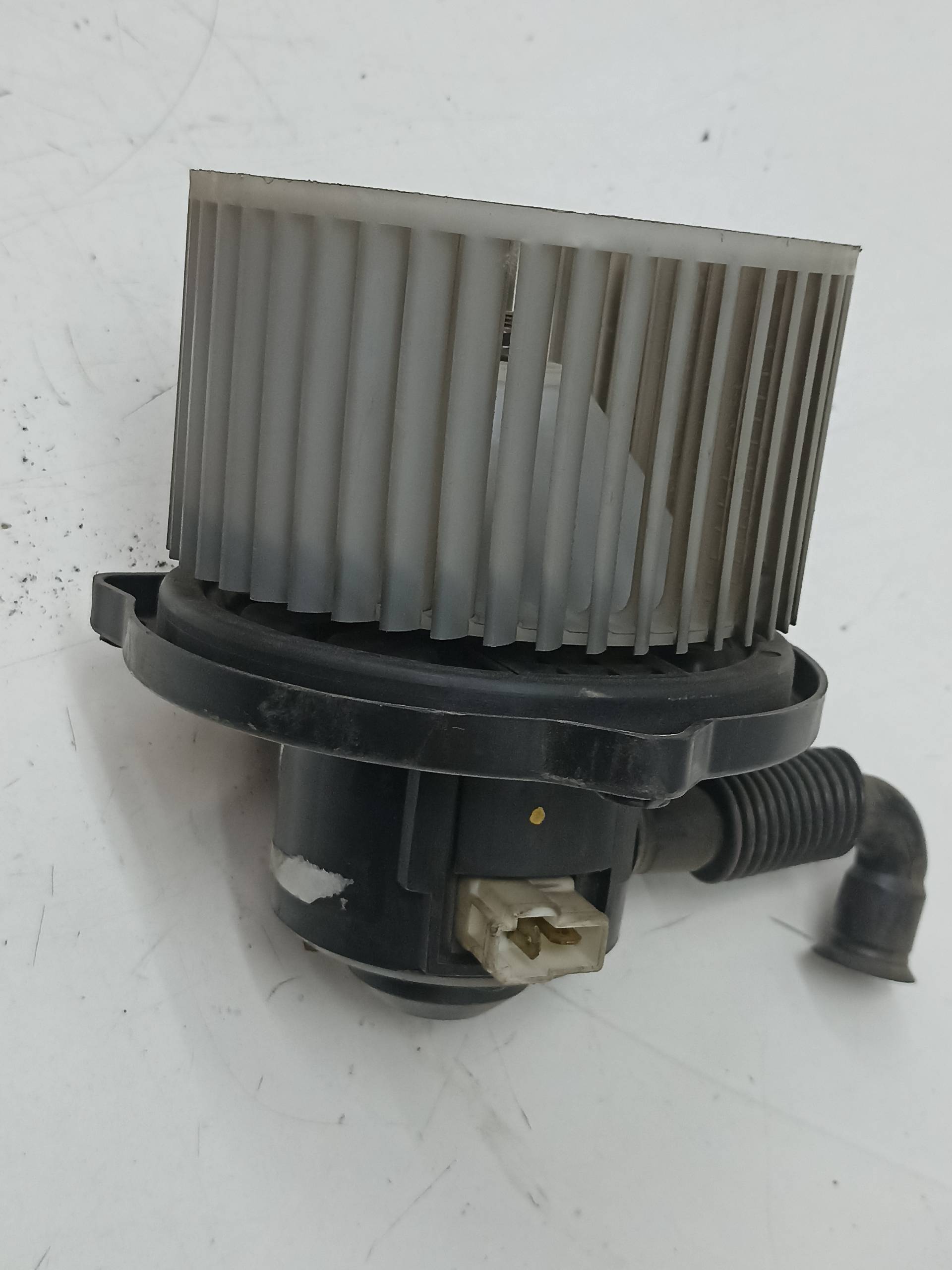 VAUXHALL Atos 1 generation (1997-2003) Нагревательный вентиляторный моторчик салона 299231257174, 174 24313885
