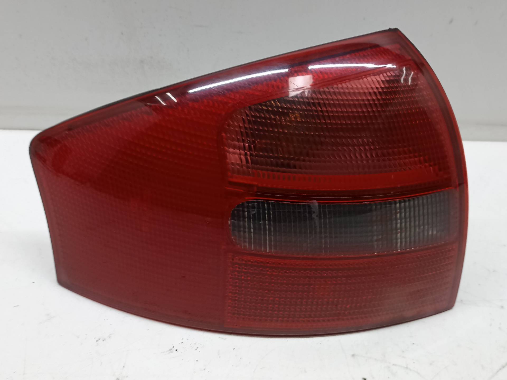 FIAT GTV 916 (1995-2006) Rear Left Taillight 4B5945095 24316302