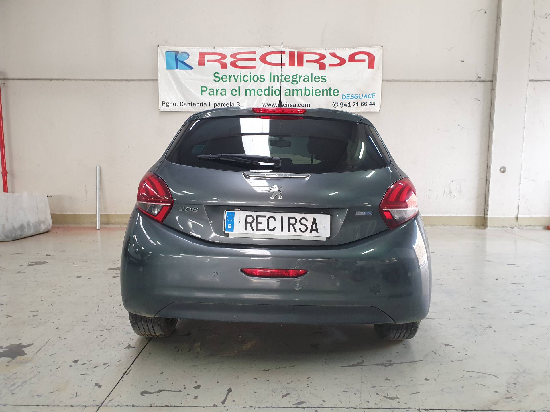 PEUGEOT Galinio dangčio spyna 8719F8 25570284