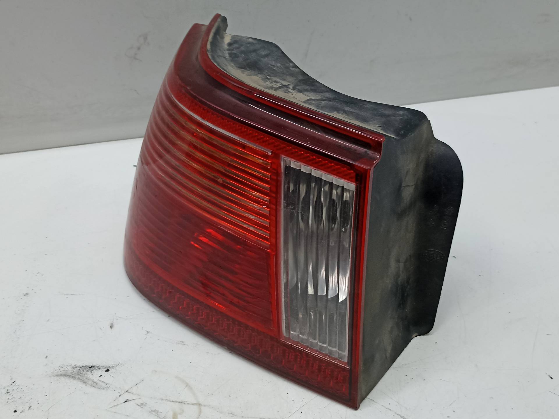 SEAT Ibiza 2 generation (1993-2002) Rear Left Taillight 6K6945257C 24309770