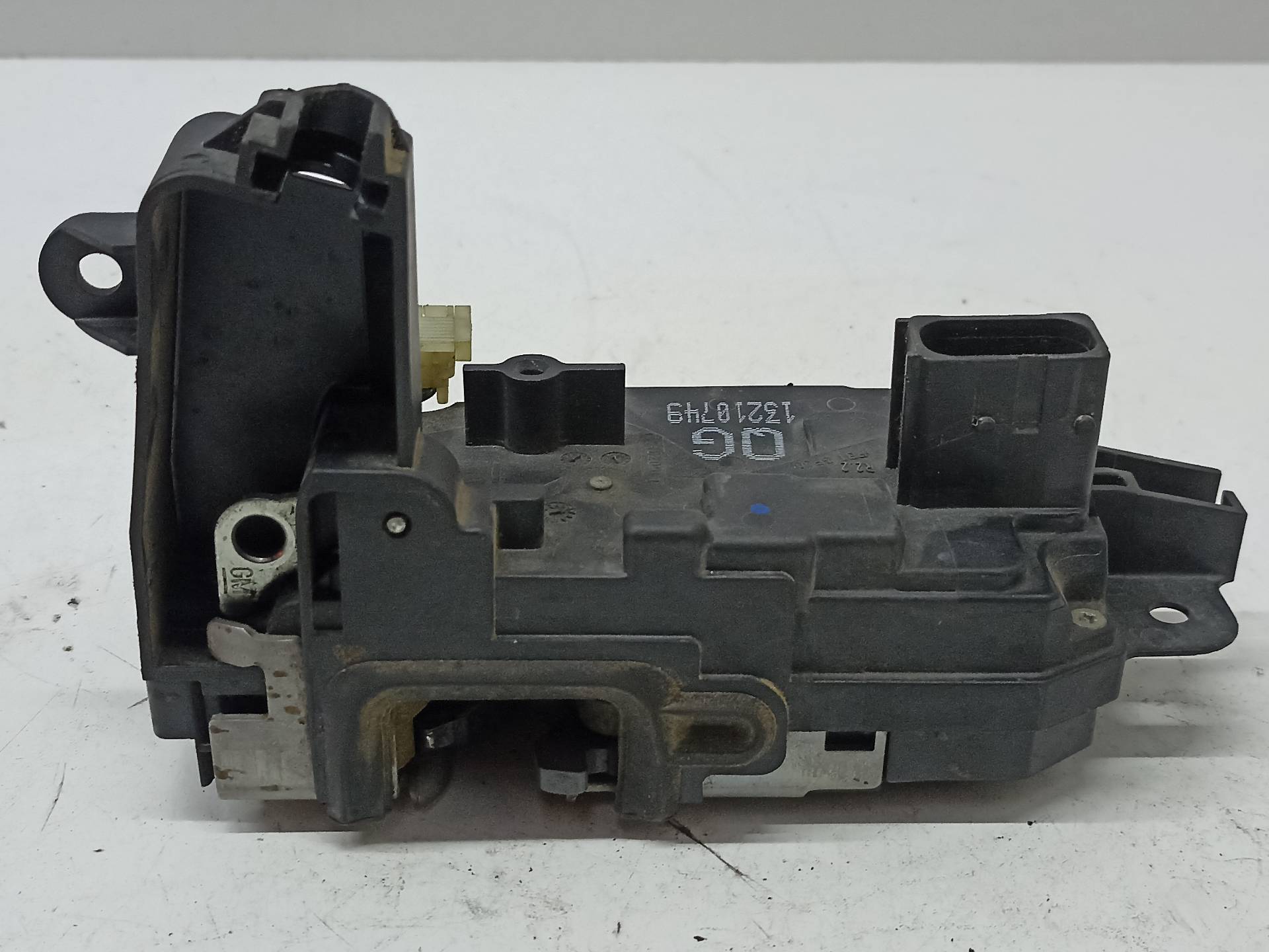 SUBARU Astra H (2004-2014) Замок двери передний правый 13210749 24312953