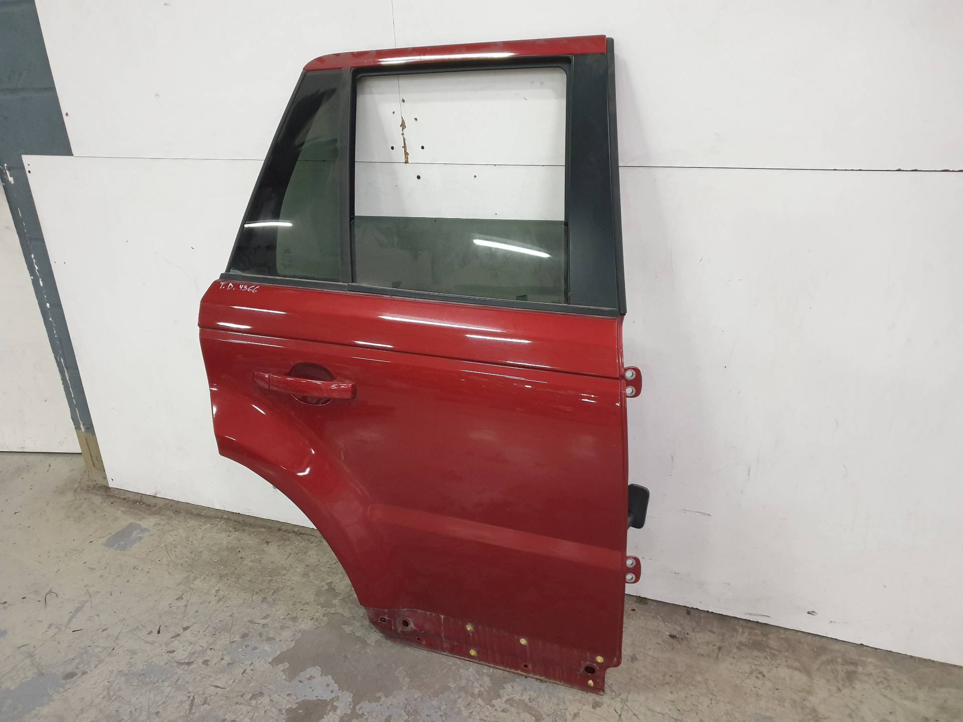 LAND ROVER Range Rover Sport 1 generation (2005-2013) Rear Right Door BFA790080 24338718