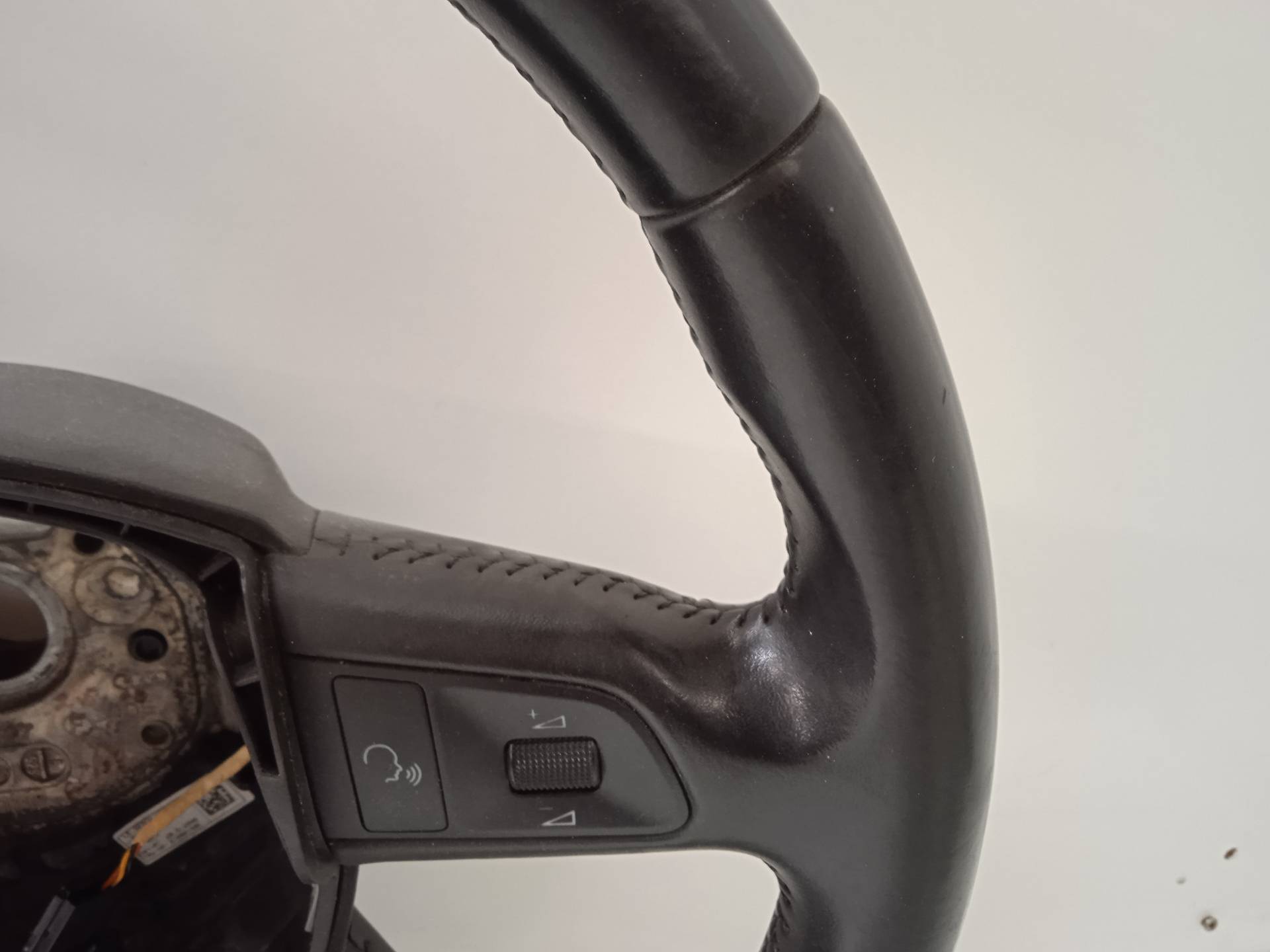AUDI Q7 4L (2005-2015) Steering Wheel 4F0419091DB 24337015