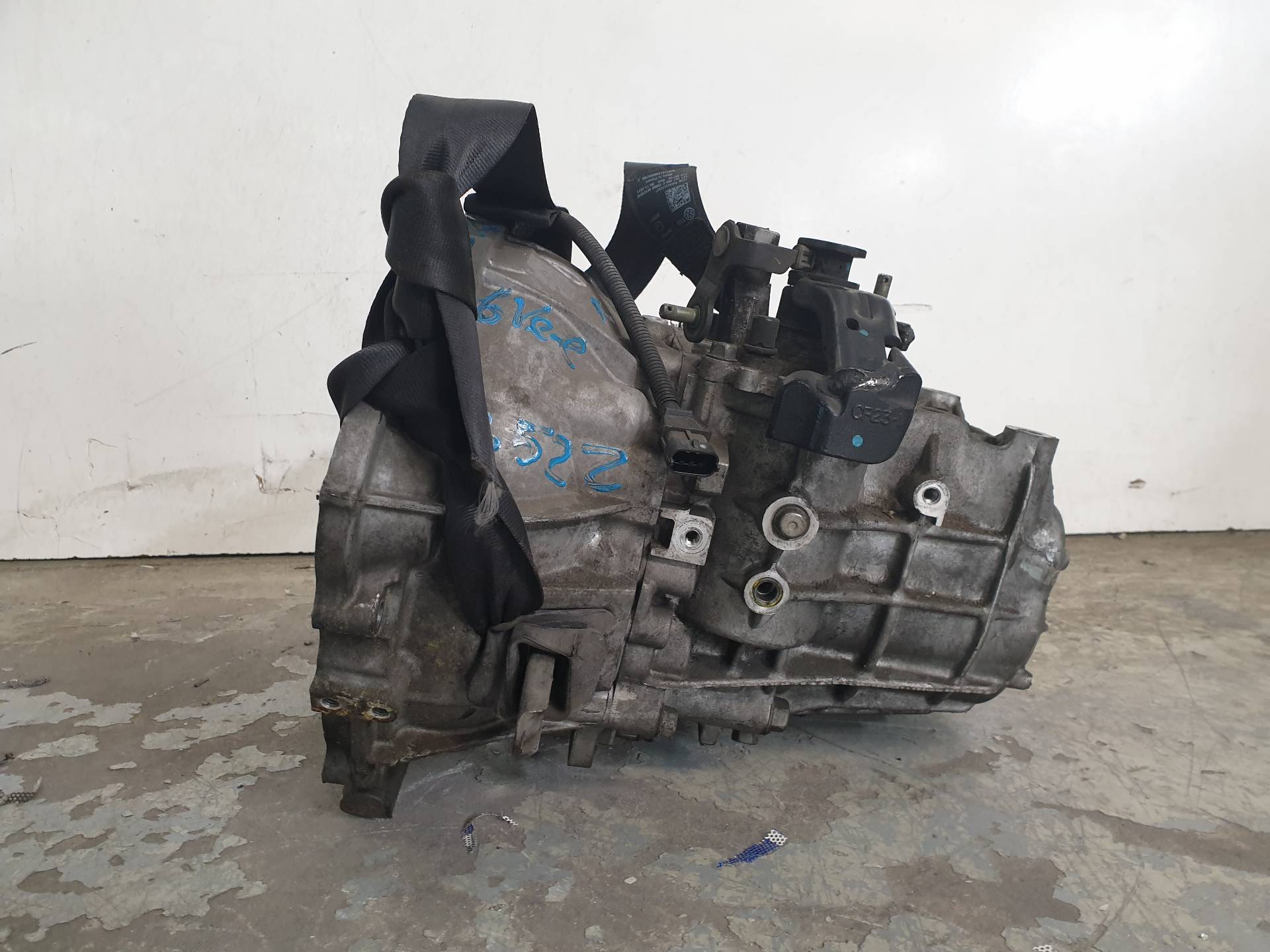 KIA Carens 3 generation (RP) (2013-2019) Gearbox WFW6 25568410