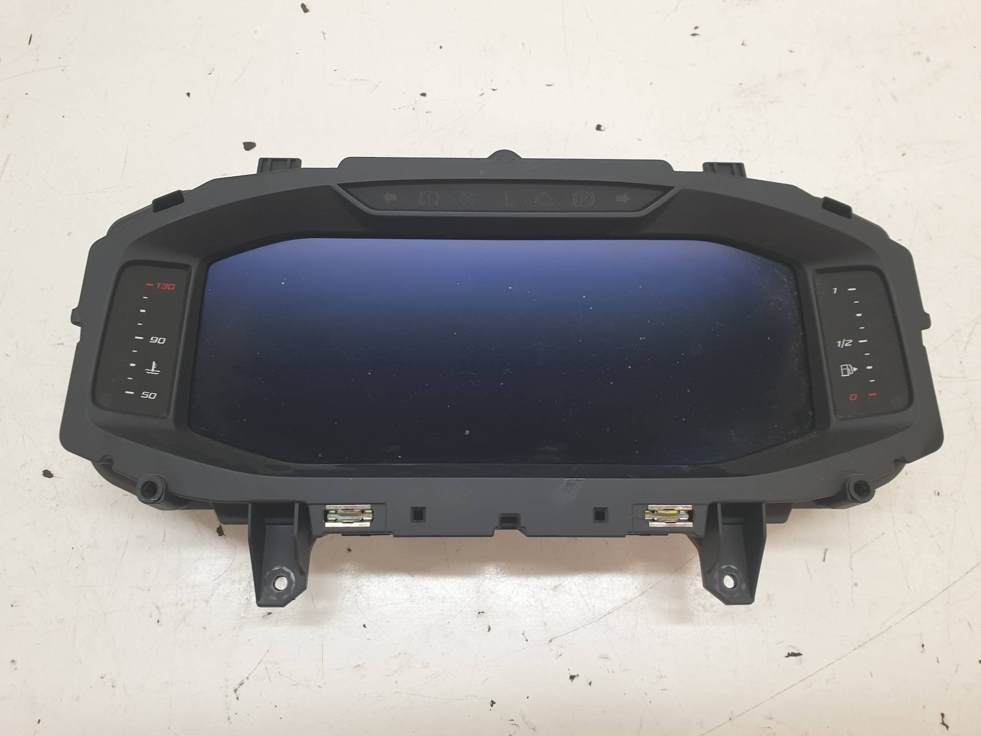 SEAT Arona 1 generation (2017-2024) Speedometer 6F0920798 26242516