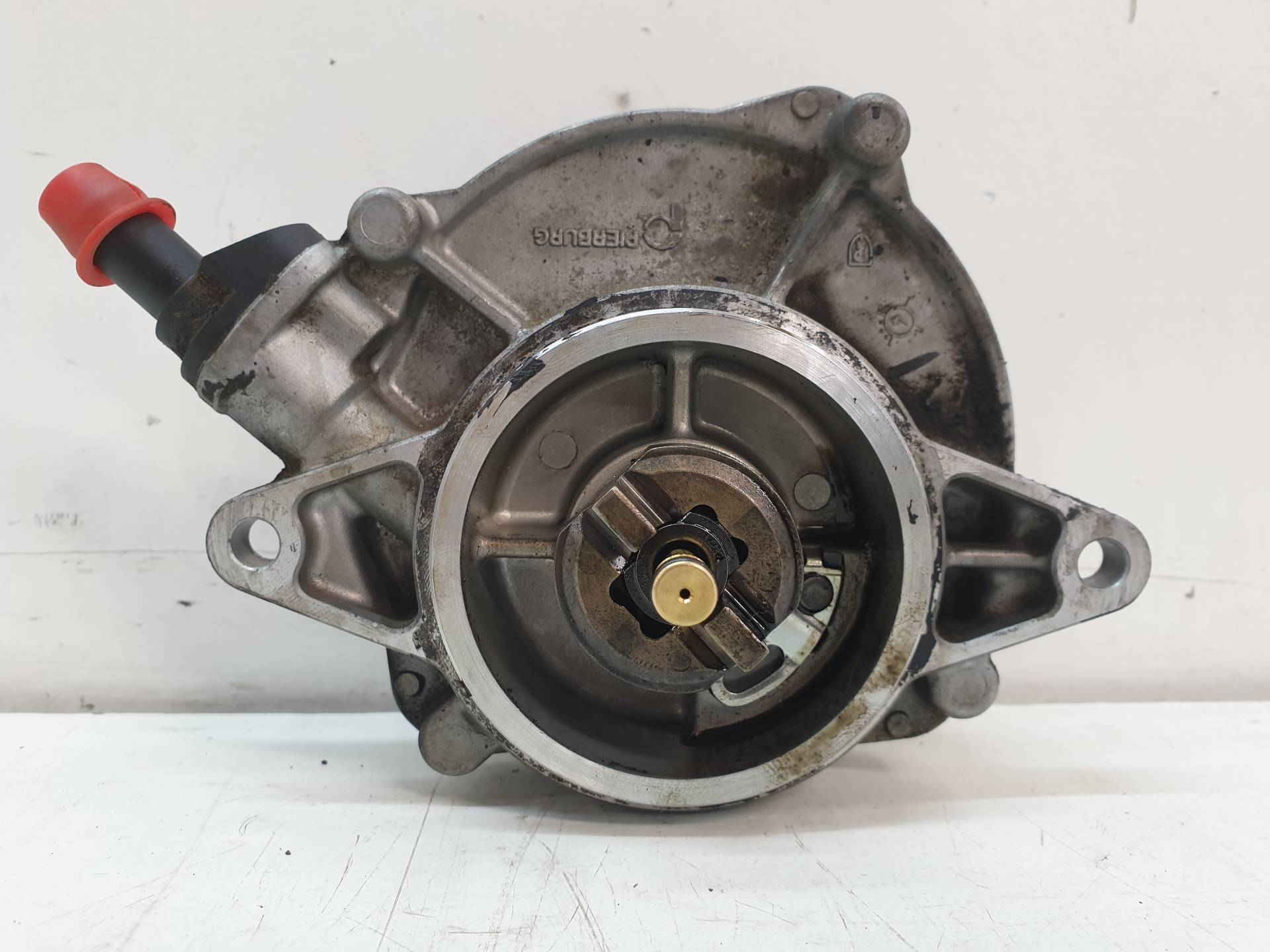 AUDI A6 allroad C6 (2006-2011) Støvsuger pumpe 7000130202 25567254