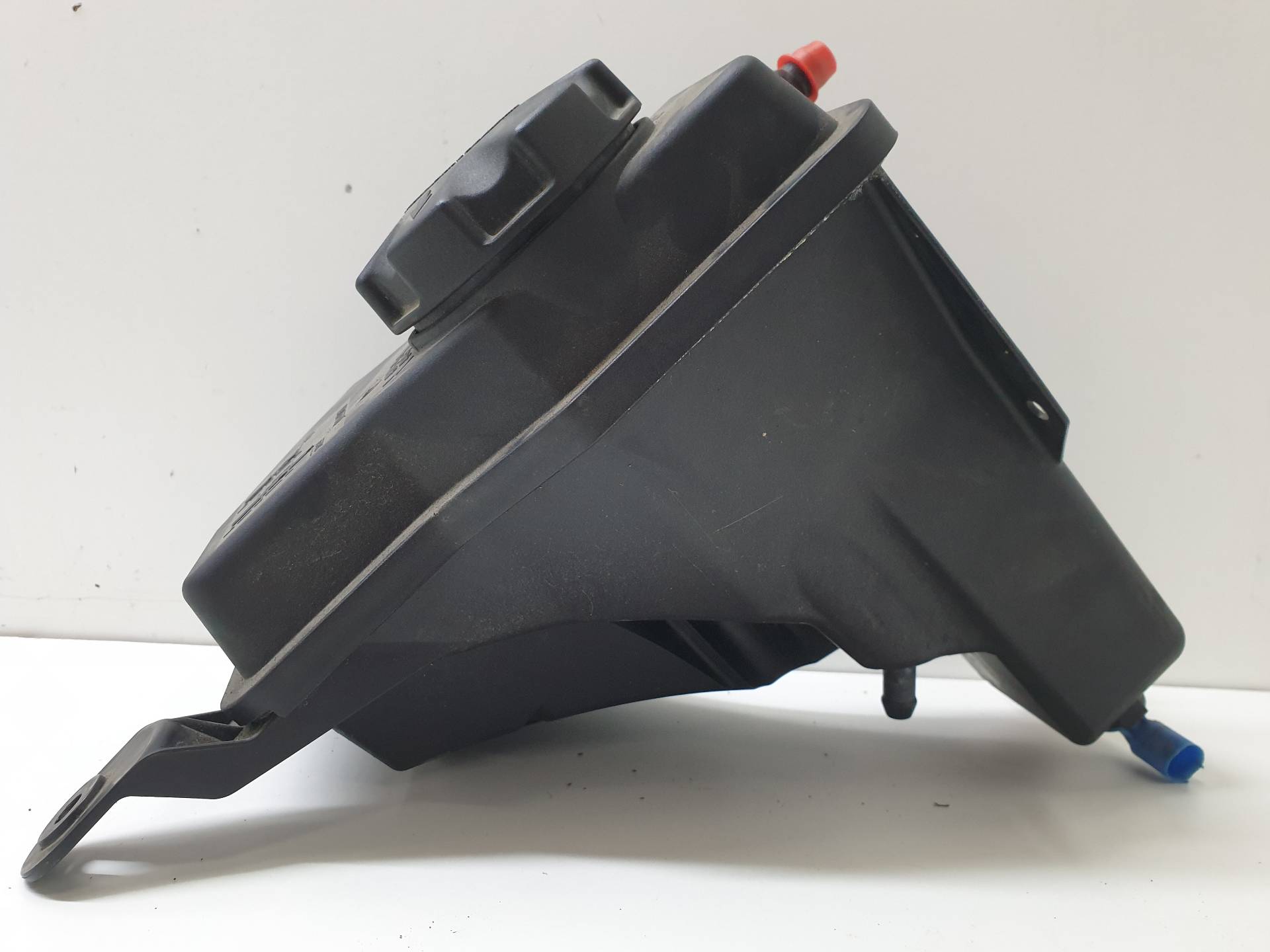 BMW 1 Series E81/E82/E87/E88 (2004-2013) Expansion Tank 7810592 24338402