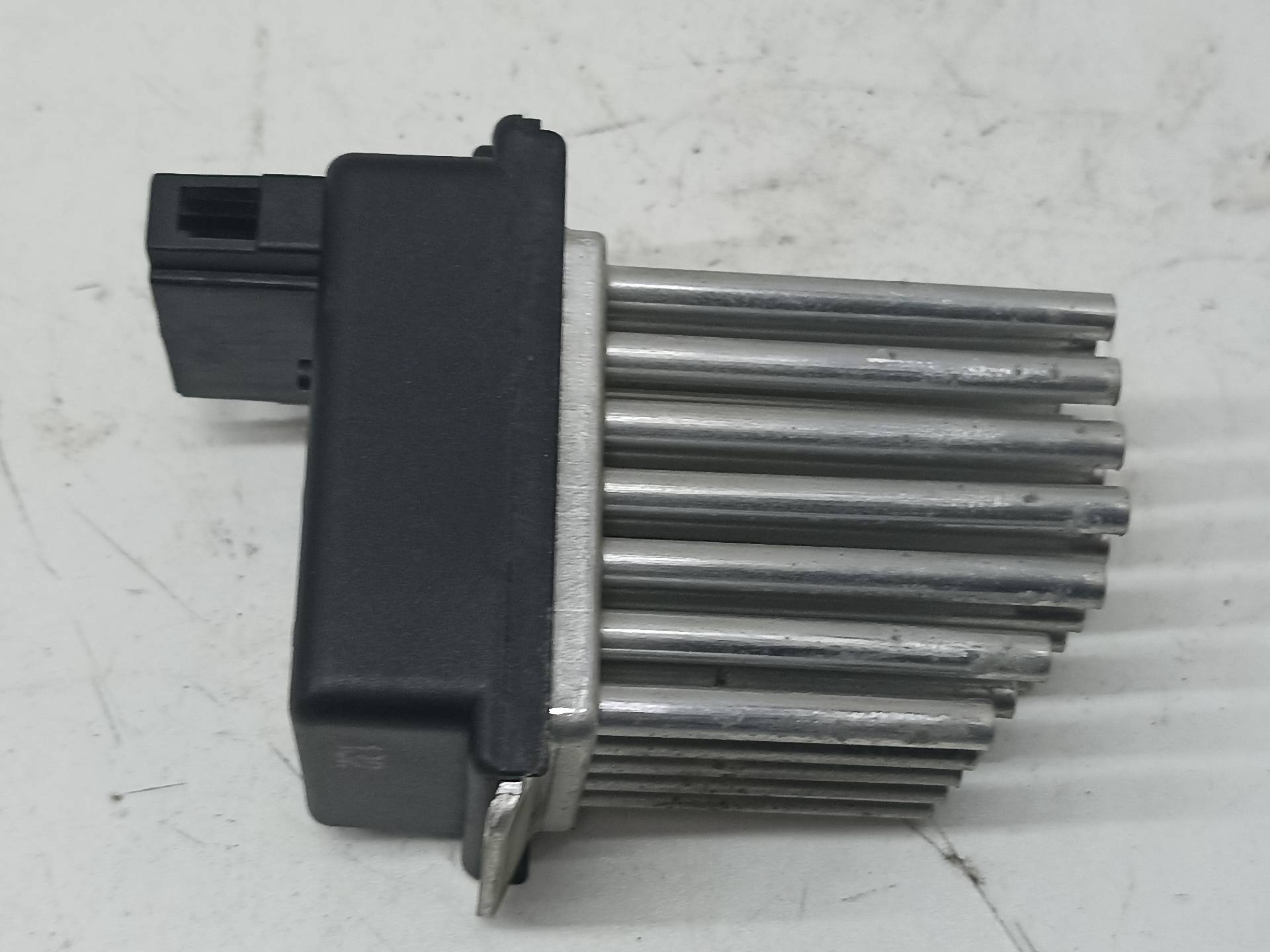AUDI A6 C5/4B (1997-2004) Interior Heater Resistor 4B0820521, 3175636225, 225 24314574
