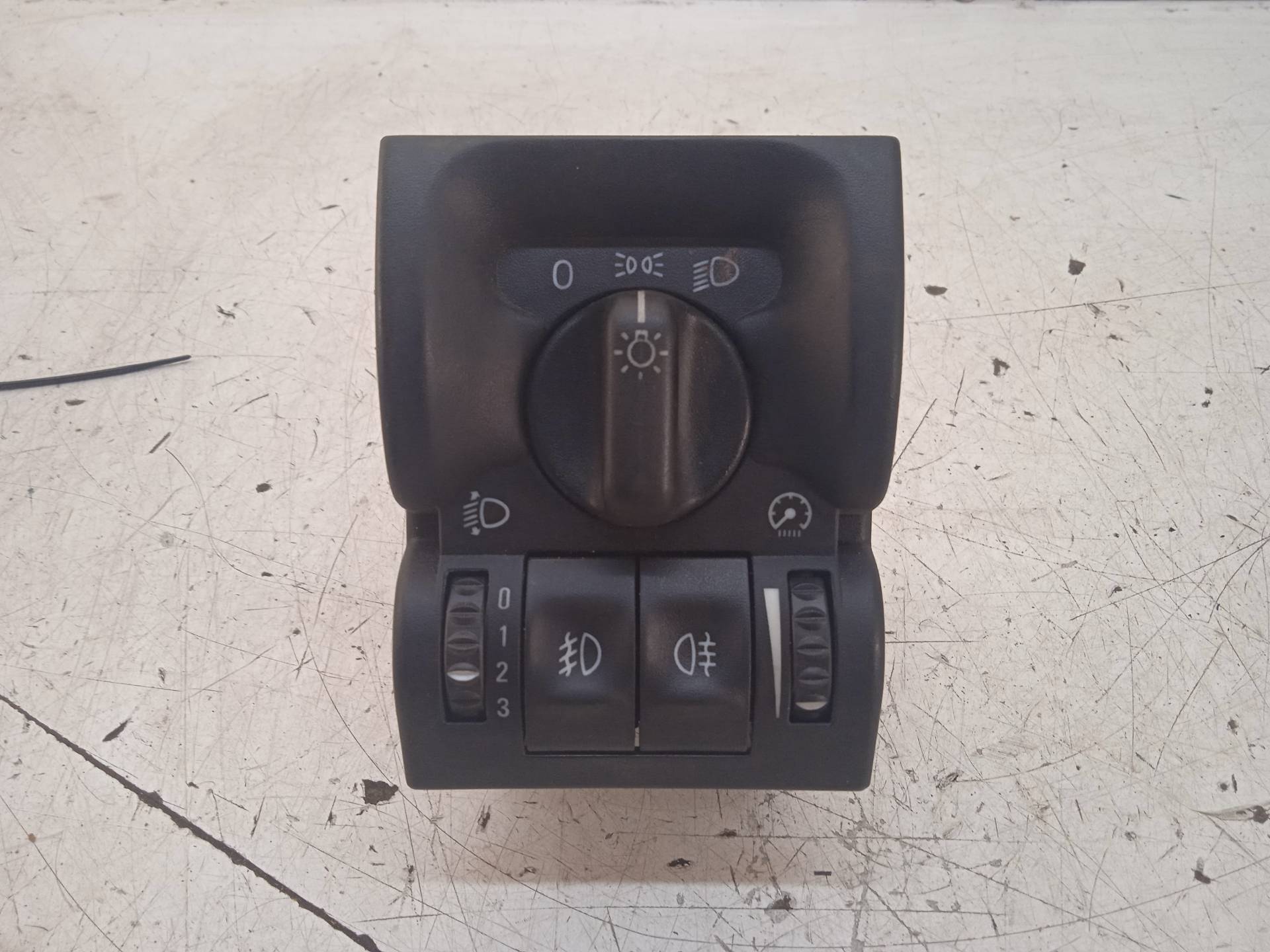 OPEL Vectra B (1995-1999) Headlight Switch Control Unit 90569814 24309673