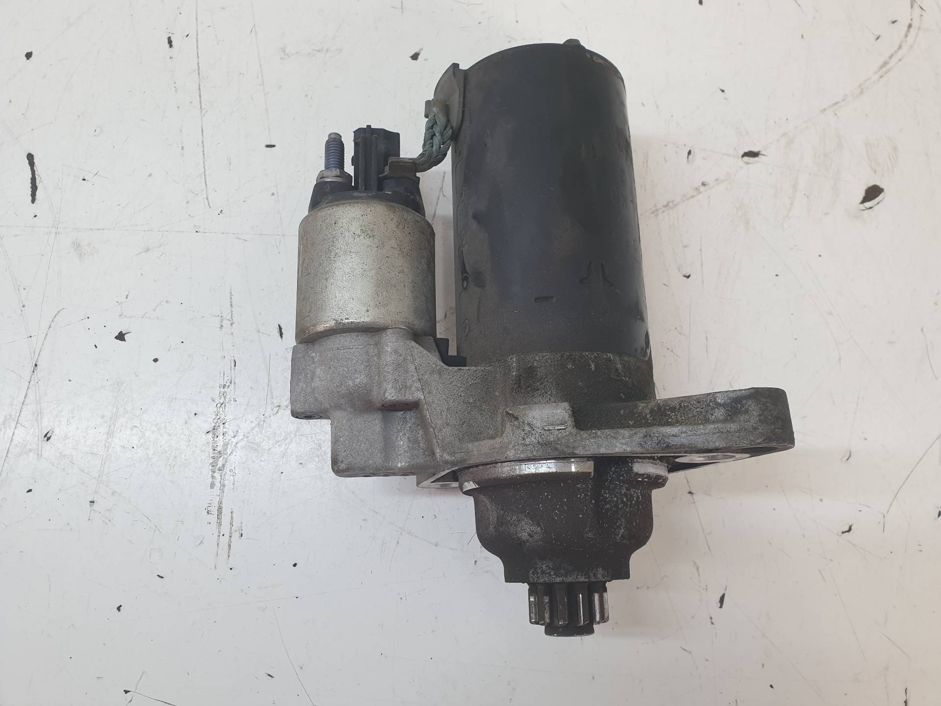 VOLKSWAGEN Polo 5 generation (2009-2017) Starter auto 0001123028 25570641