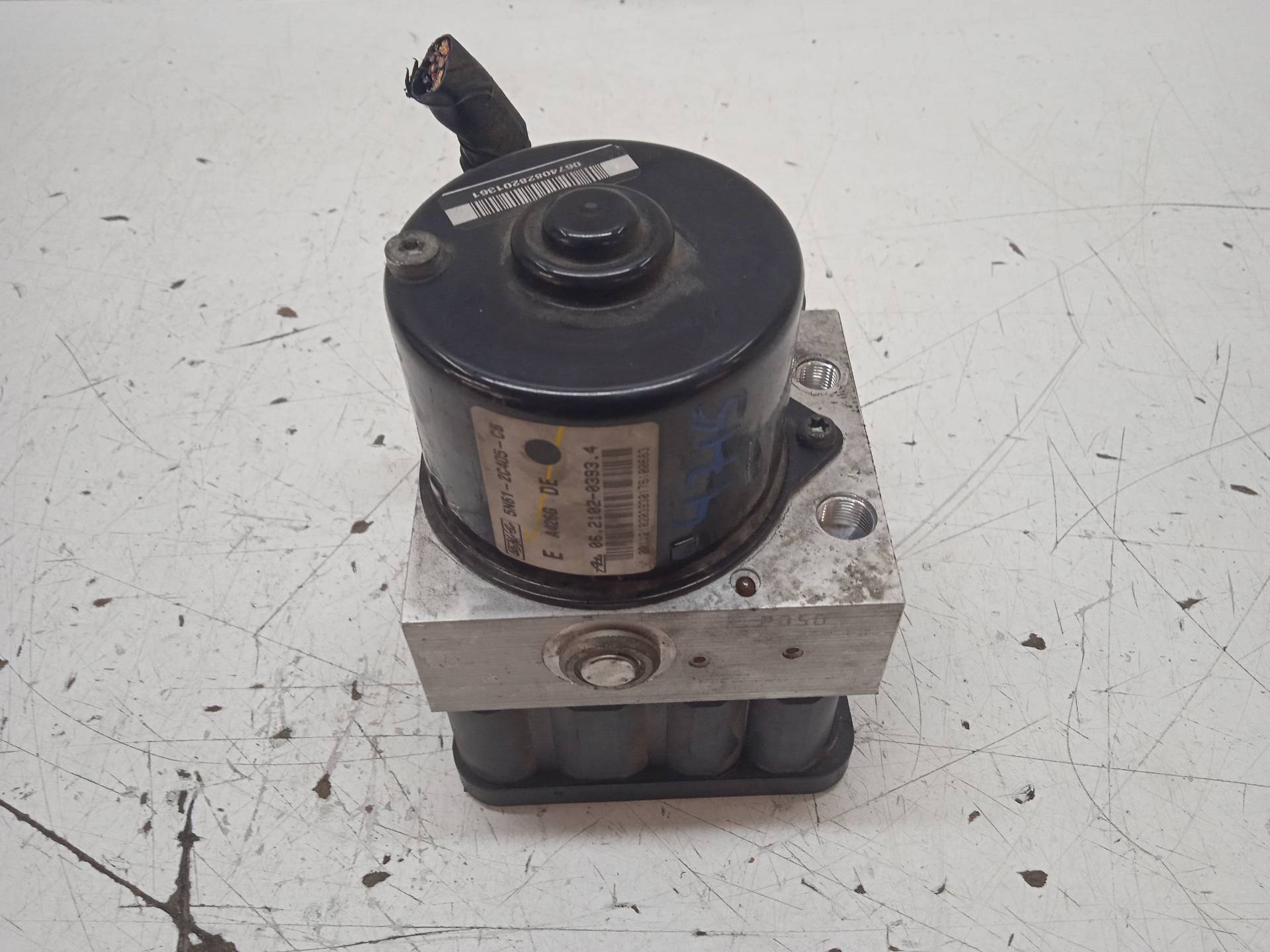 CHEVROLET 5 1 generation (2005-2010) ABS Pump 5N612C405CB 24334147