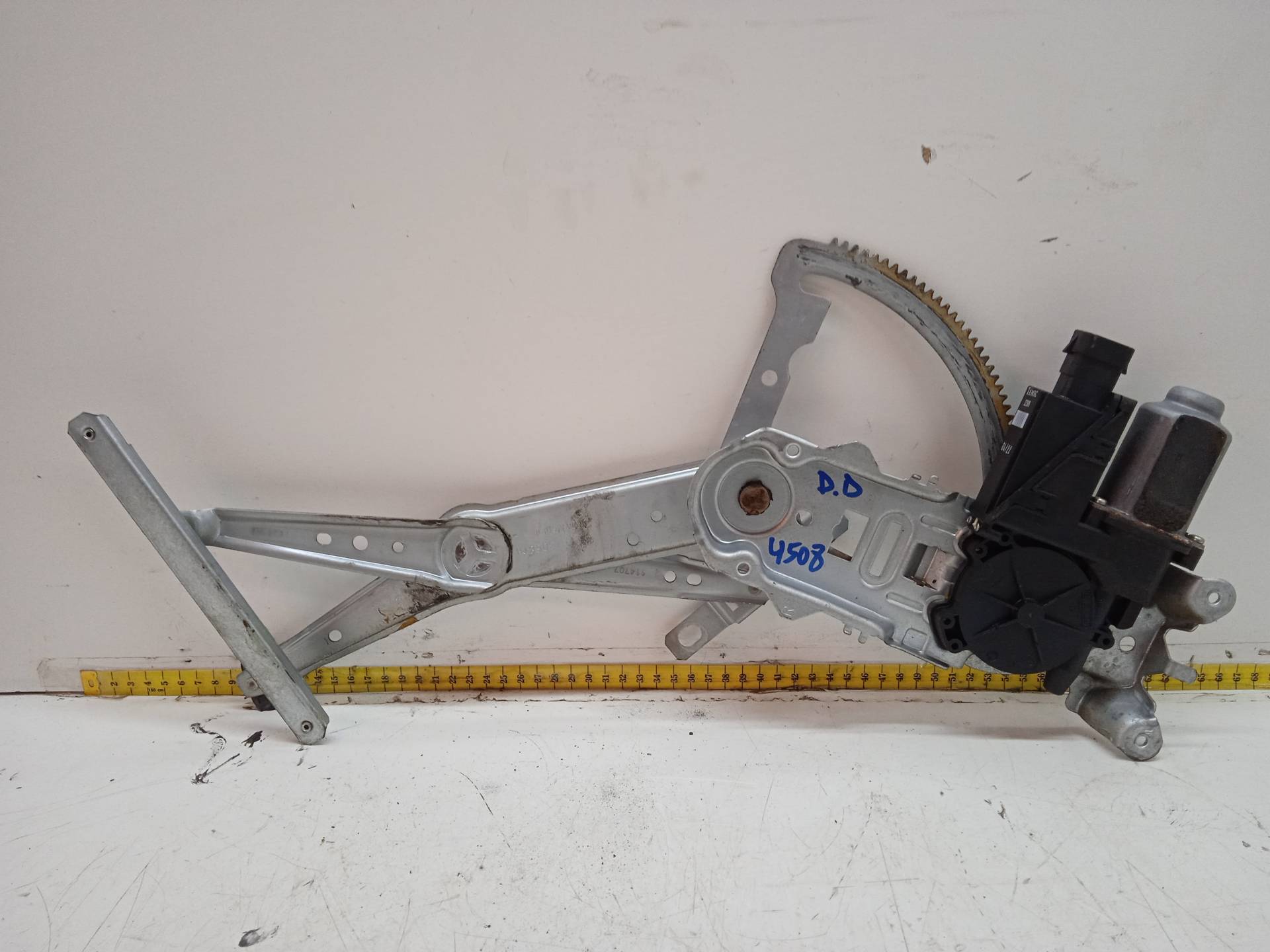 RENAULT Corsa C (2000-2006) Front Right Door Window Regulator 13173074 24330494