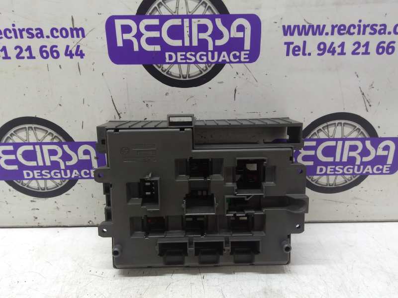 BMW 3 Series E90/E91/E92/E93 (2004-2013) Fuse Box 911944603 24317065