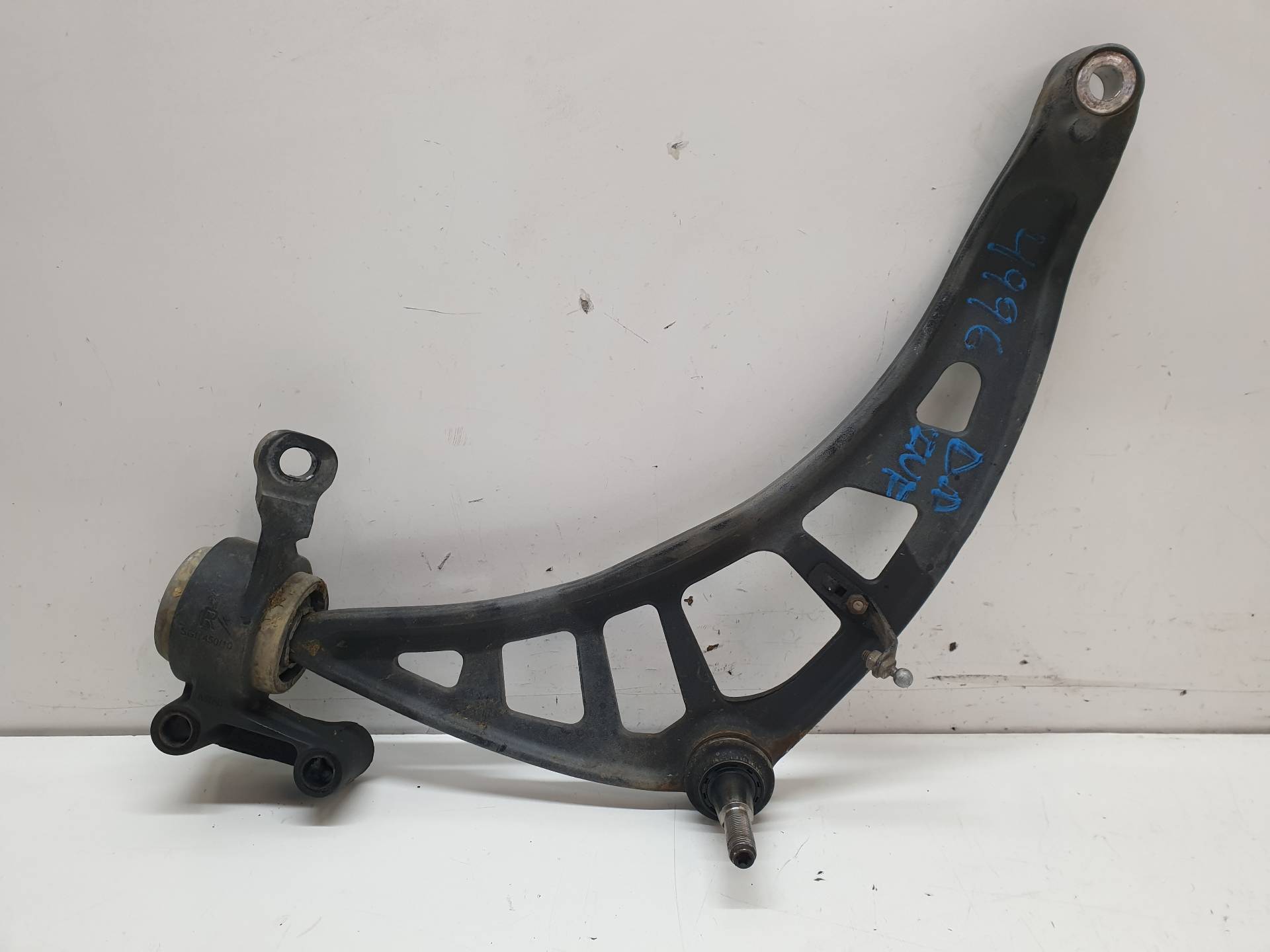 MINI Paceman 1 generation (2012-2017) Front Right Arm 9806520 25567762