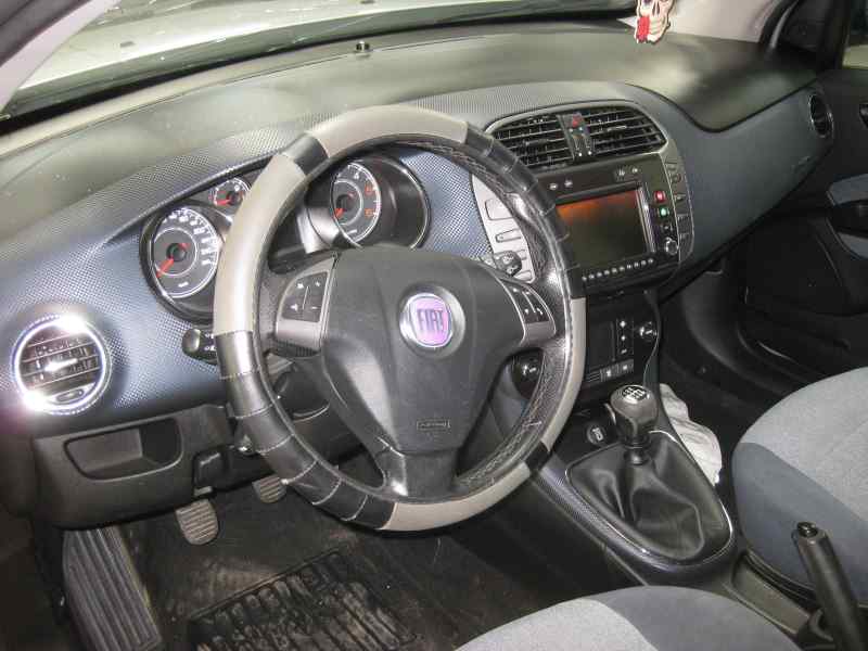 FIAT Bravo 2 generation (2007-2011) Jobb hátsó ajtó ablakemelője 51827395 25569021