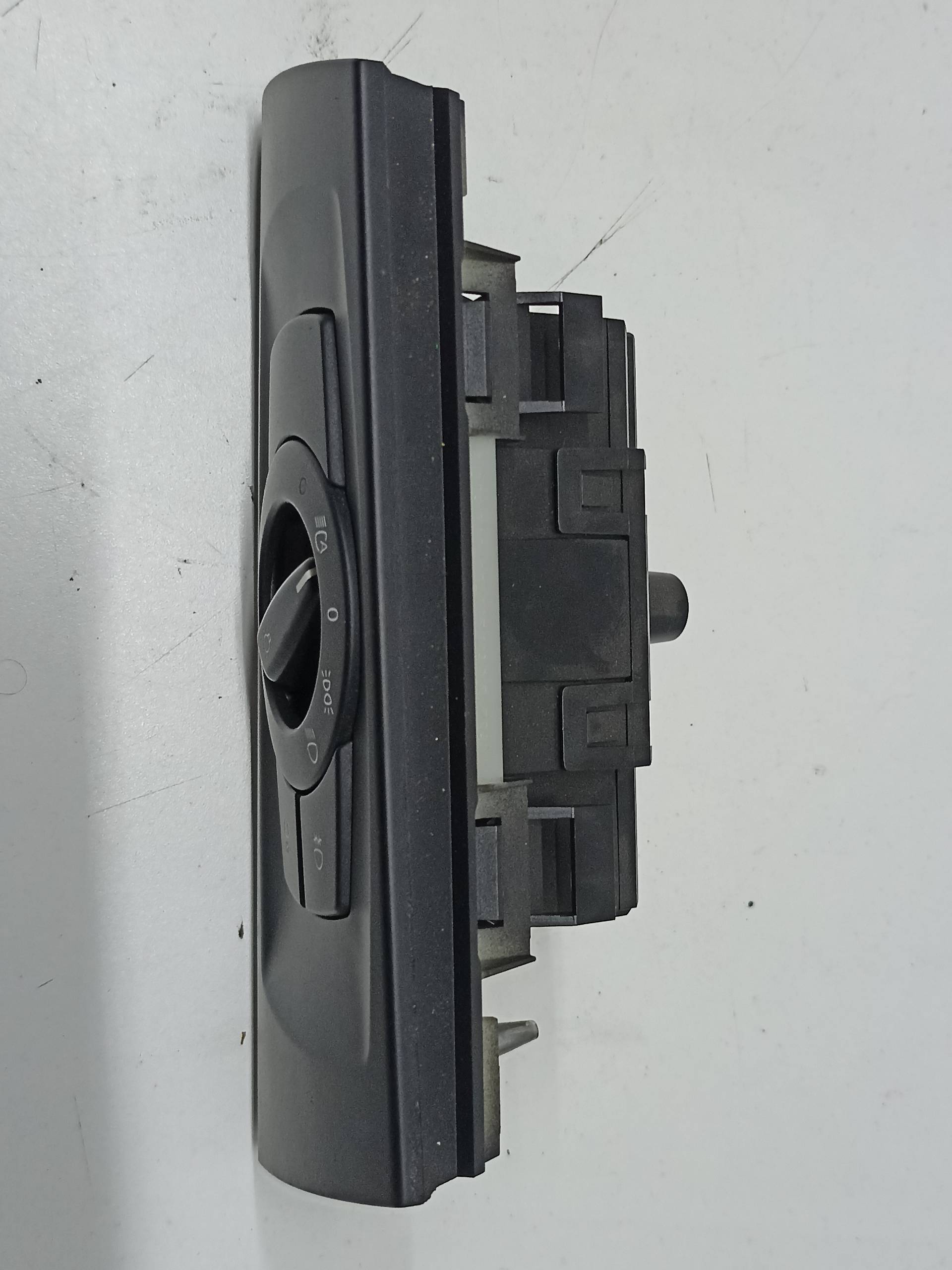 BMW 3 Series E90/E91/E92/E93 (2004-2013) Headlight Switch Control Unit 6932796 24335083