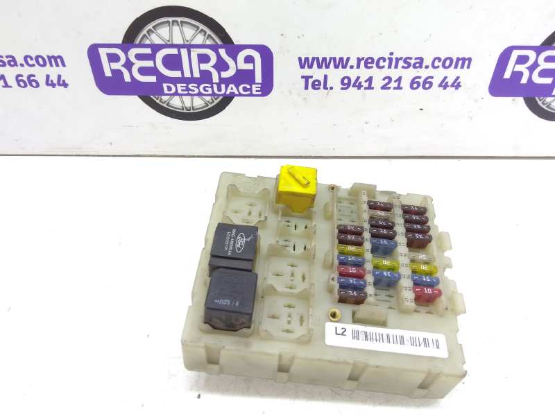 PEUGEOT Focus 1 generation (1998-2010) Fuse Box 98AG14A073AH 24316842