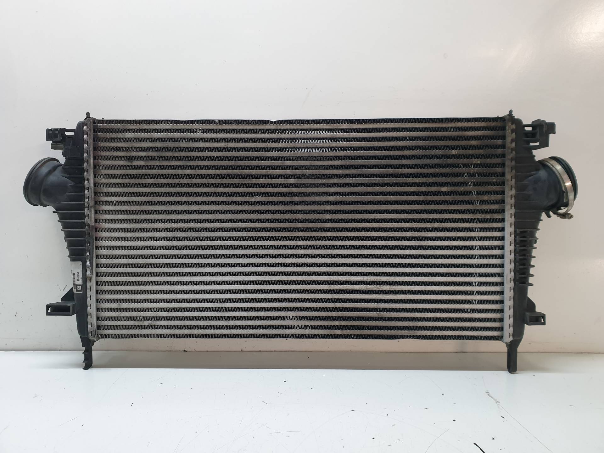 OPEL Insignia A (2008-2016) Starpdzesētāja/interkūlera radiators 13241751 25446500