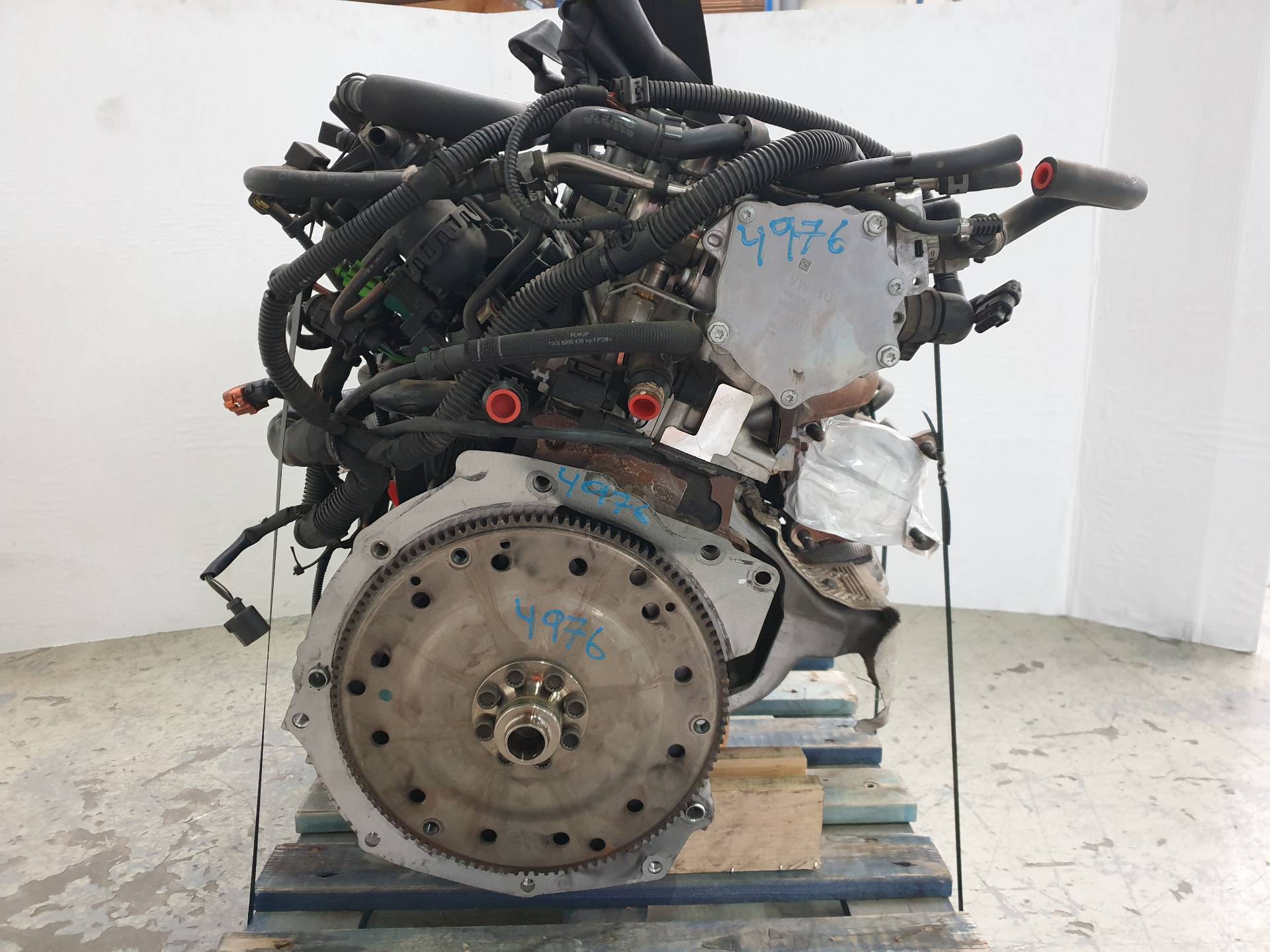 AUDI A4 B8/8K (2011-2016) Engine CDHA 24341731