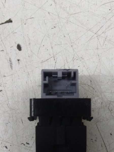 AUDI A4 B7/8E (2004-2008) Rear Right Door Window Control Switch 8E0959855 24325943