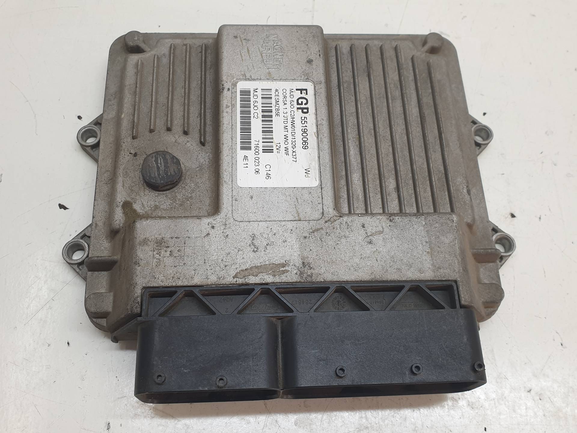 RENAULT Corsa C (2000-2006) Moottorin ohjausyksikkö ECU 55190069 24311292