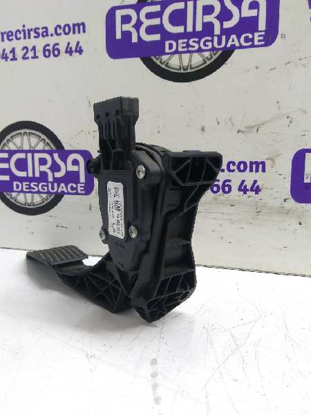 OPEL Astra J (2009-2020) Педаль газа 13252702 24326946