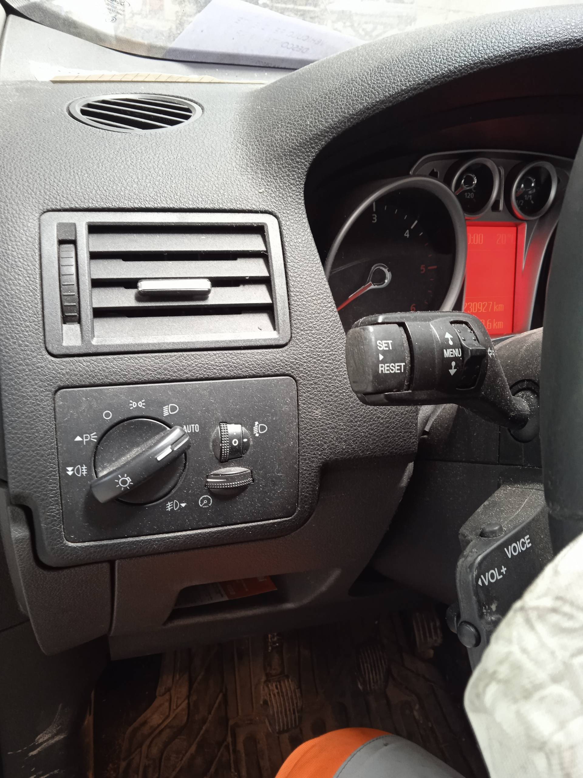 FORD C-Max 1 generation (2003-2010) Замок крышки багажника 8M51R442A66CB 24332852