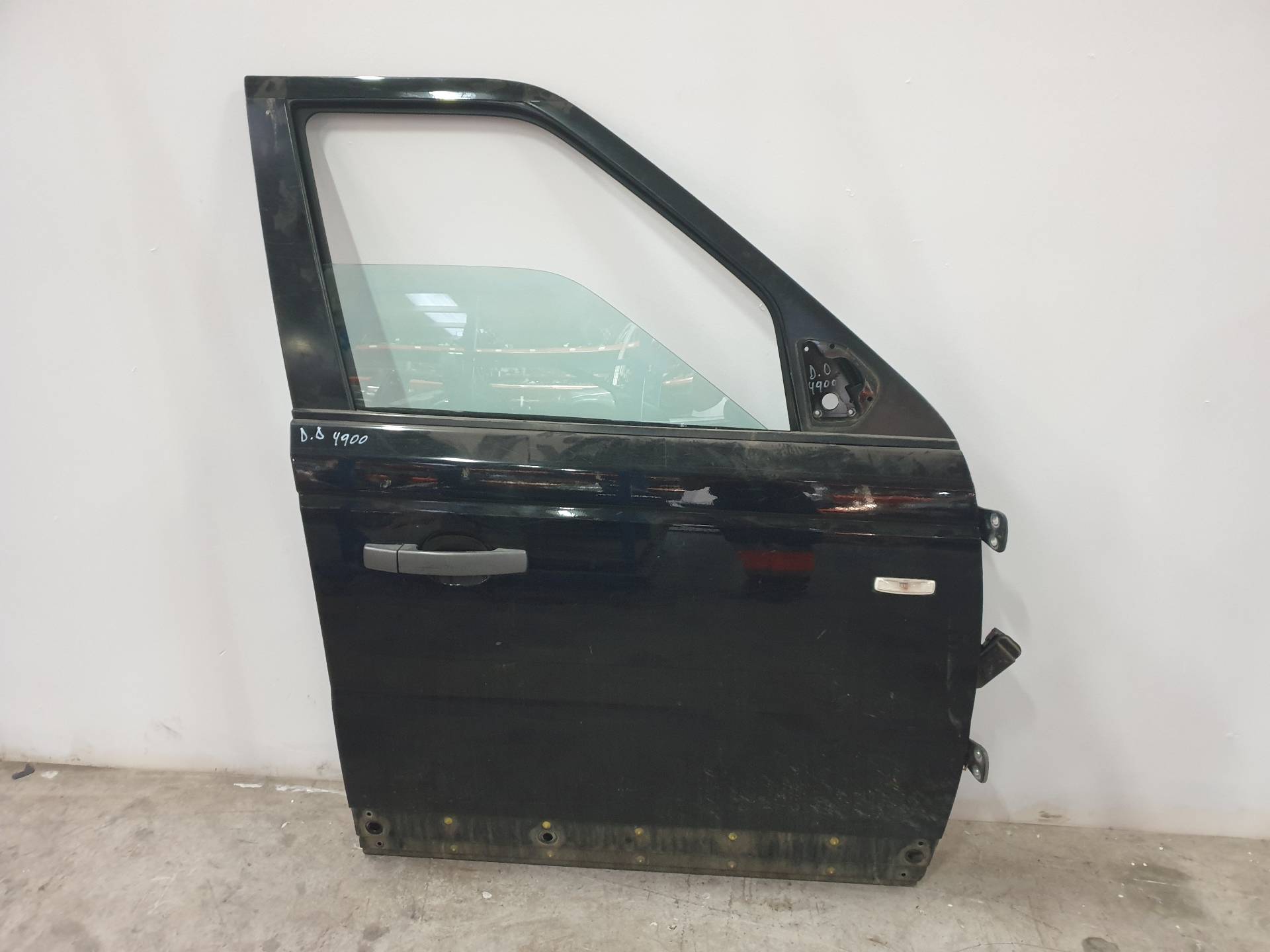 LAND ROVER Range Rover Sport 1 generation (2005-2013) Front Right Door BDA790080 24338779