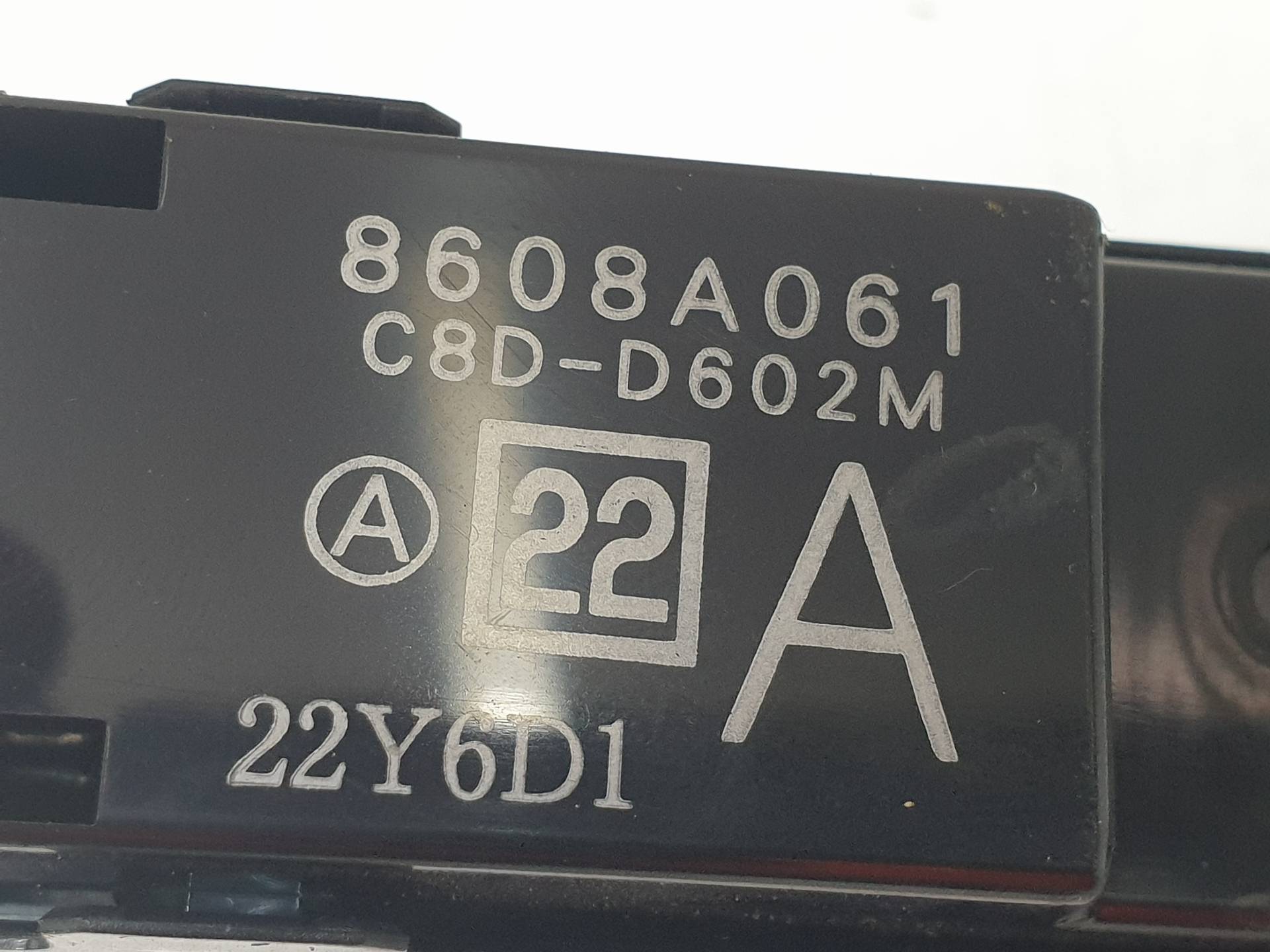 TOYOTA Outlander 2 generation (2005-2013) Кнопка стеклоподъемника передней правой двери 8608A061 24340992