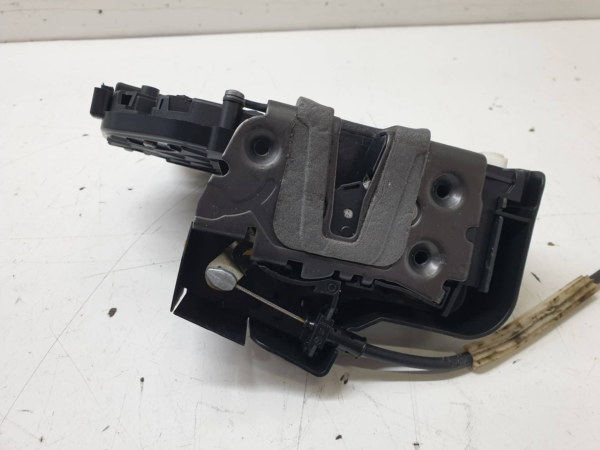 LAND ROVER Range Rover Sport 1 generation (2005-2013) Rear Right Door Lock FQM000148 24338766