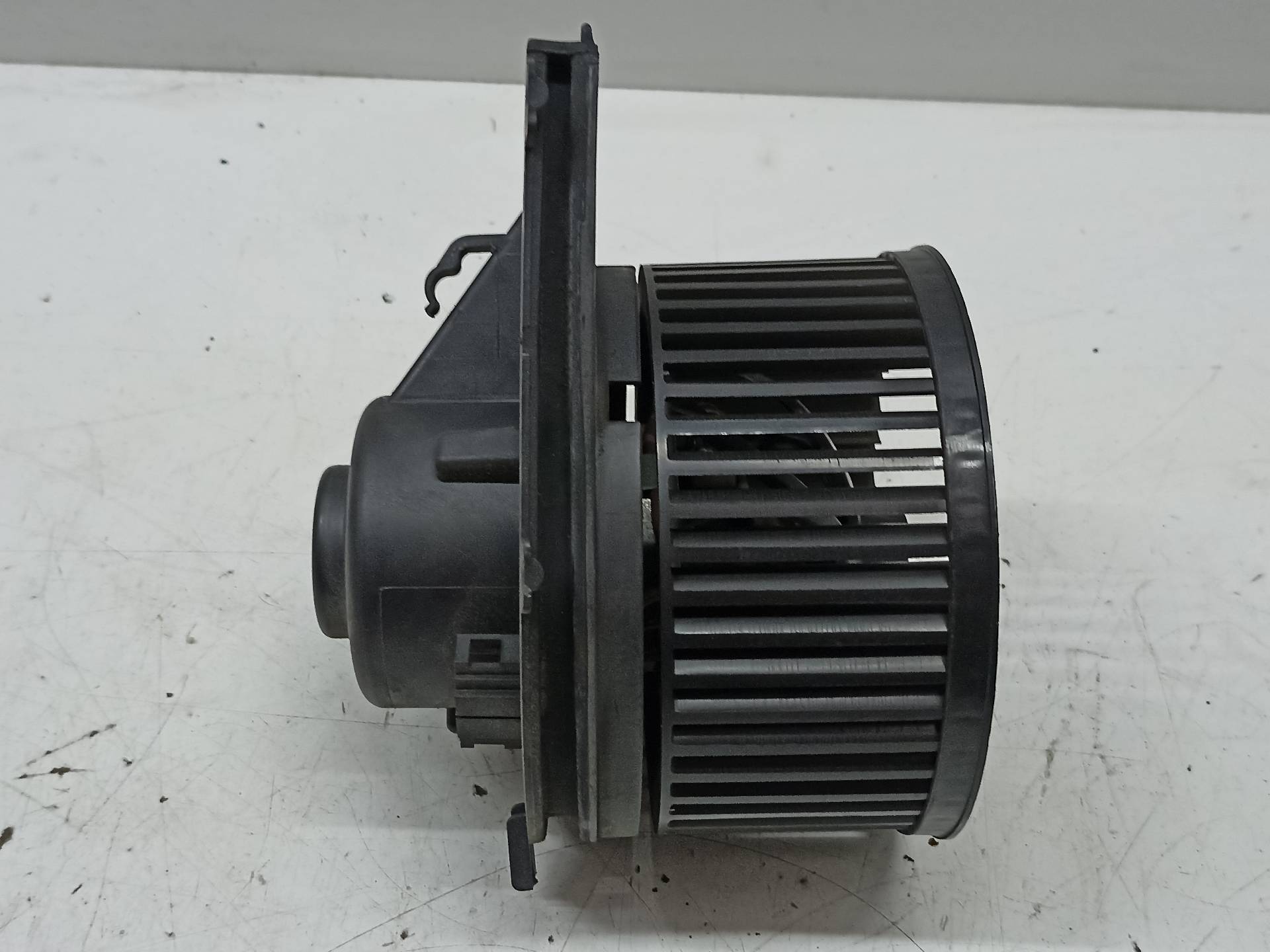 NISSAN Toledo 2 generation (1999-2006) Heater Blower Fan 1J1819021A 24315470