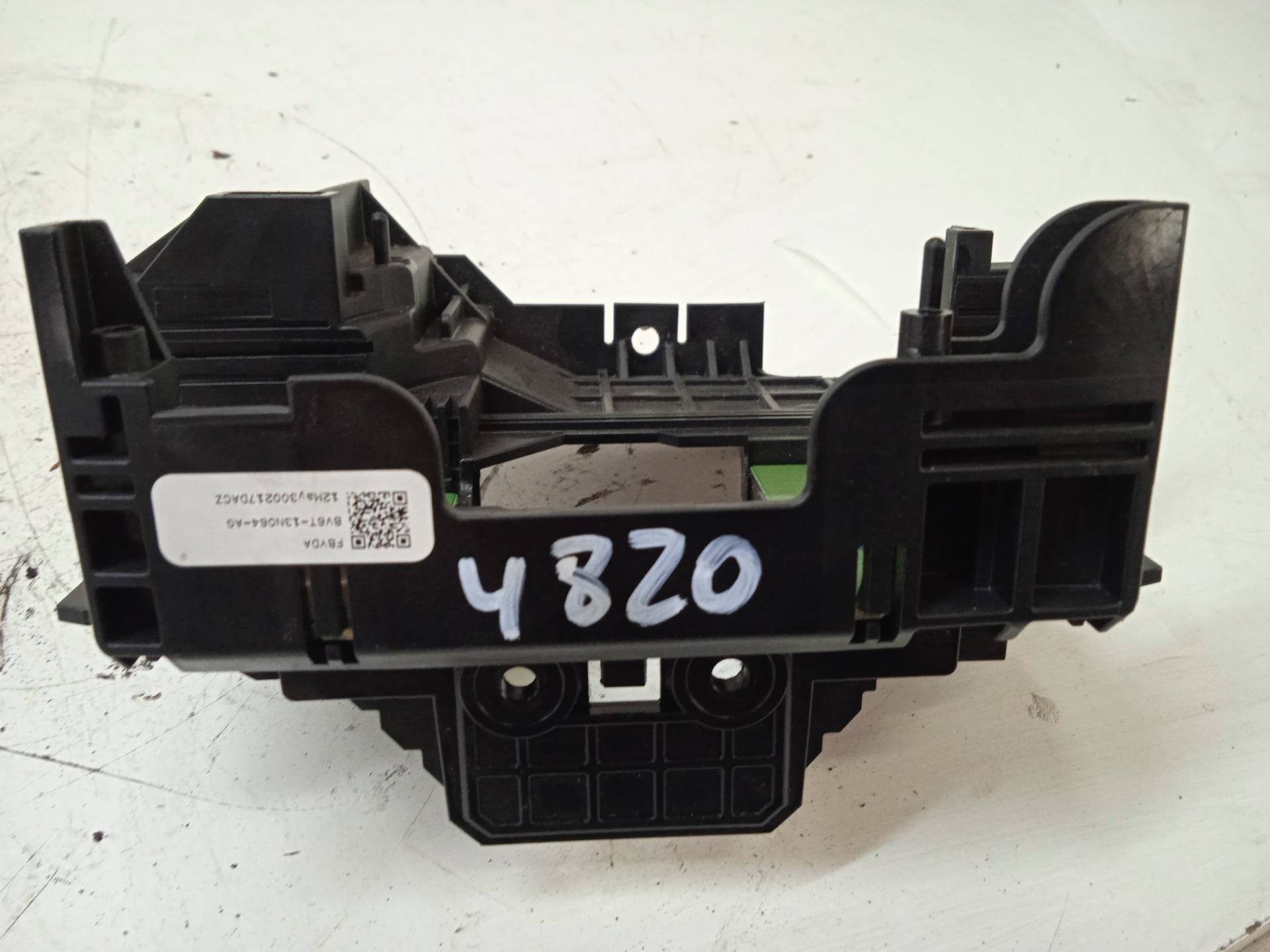 FORD Focus 3 generation (2011-2020) Citau veidu vadības bloki BV6T13N064AG 24337681