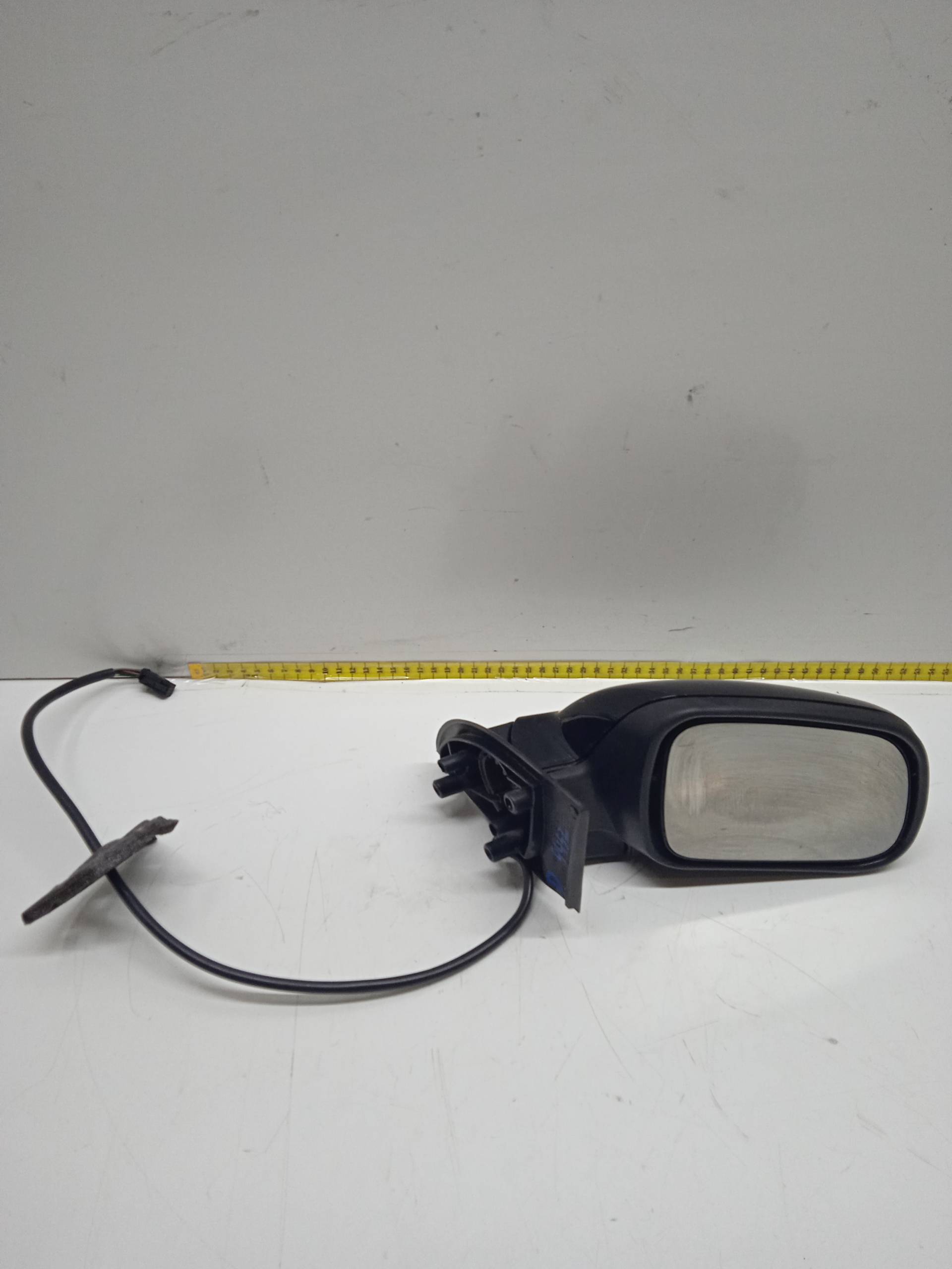 PEUGEOT 307 1 generation (2001-2008) Right Side Wing Mirror E11014272 24329563