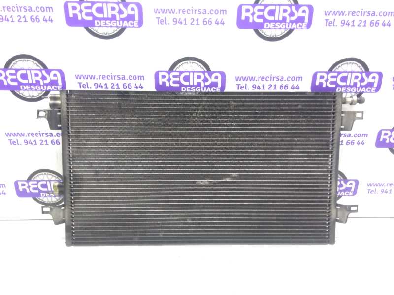 RENAULT Laguna 2 generation (2001-2007) Aušinimo radiatorius 8200332852 24320223