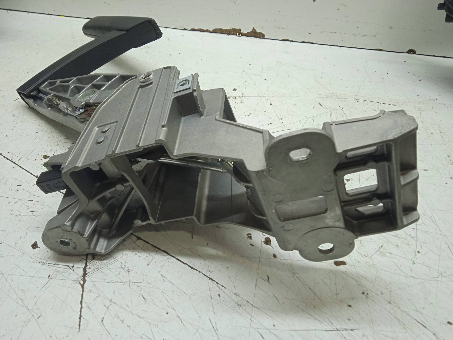 PEUGEOT 308 T9 (2013-2021) Brake Pedal 98025741ZD 24335120