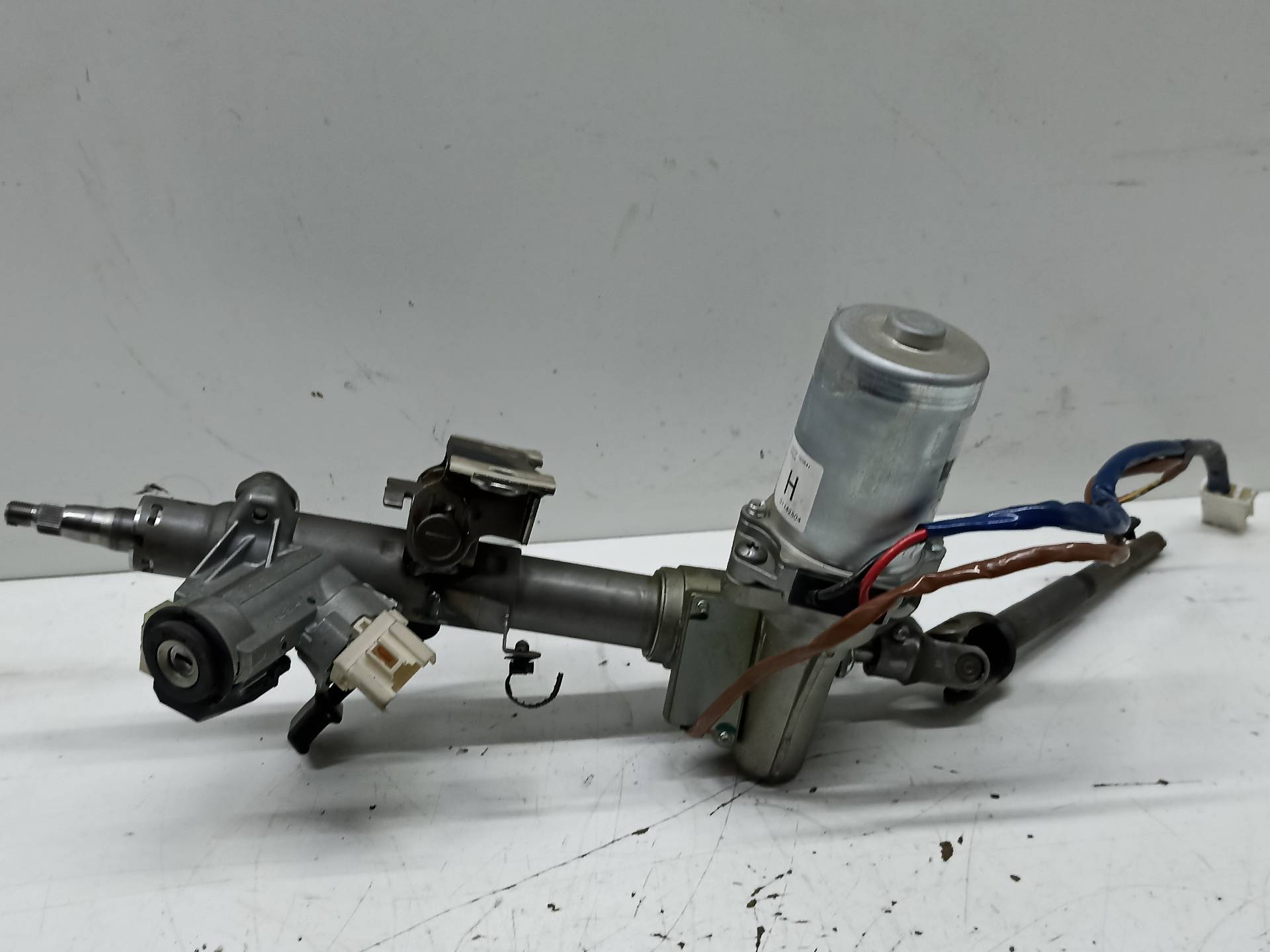 TOYOTA Yaris 2 generation (2005-2012) Steering Column Mechanism 452000D092, 212372640221, 221 24310744