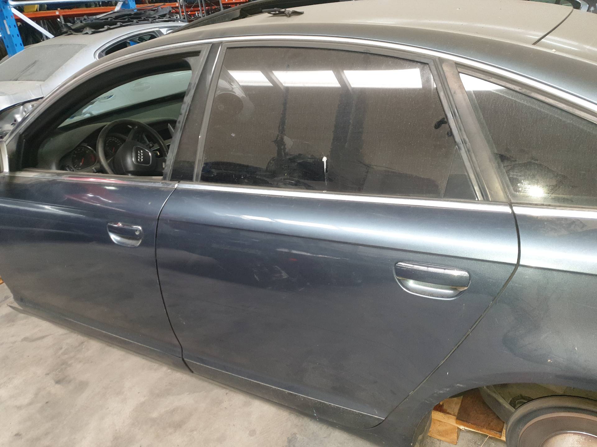 TOYOTA A6 C6/4F (2004-2011) Rear Left Door 4F0833051G 24338992