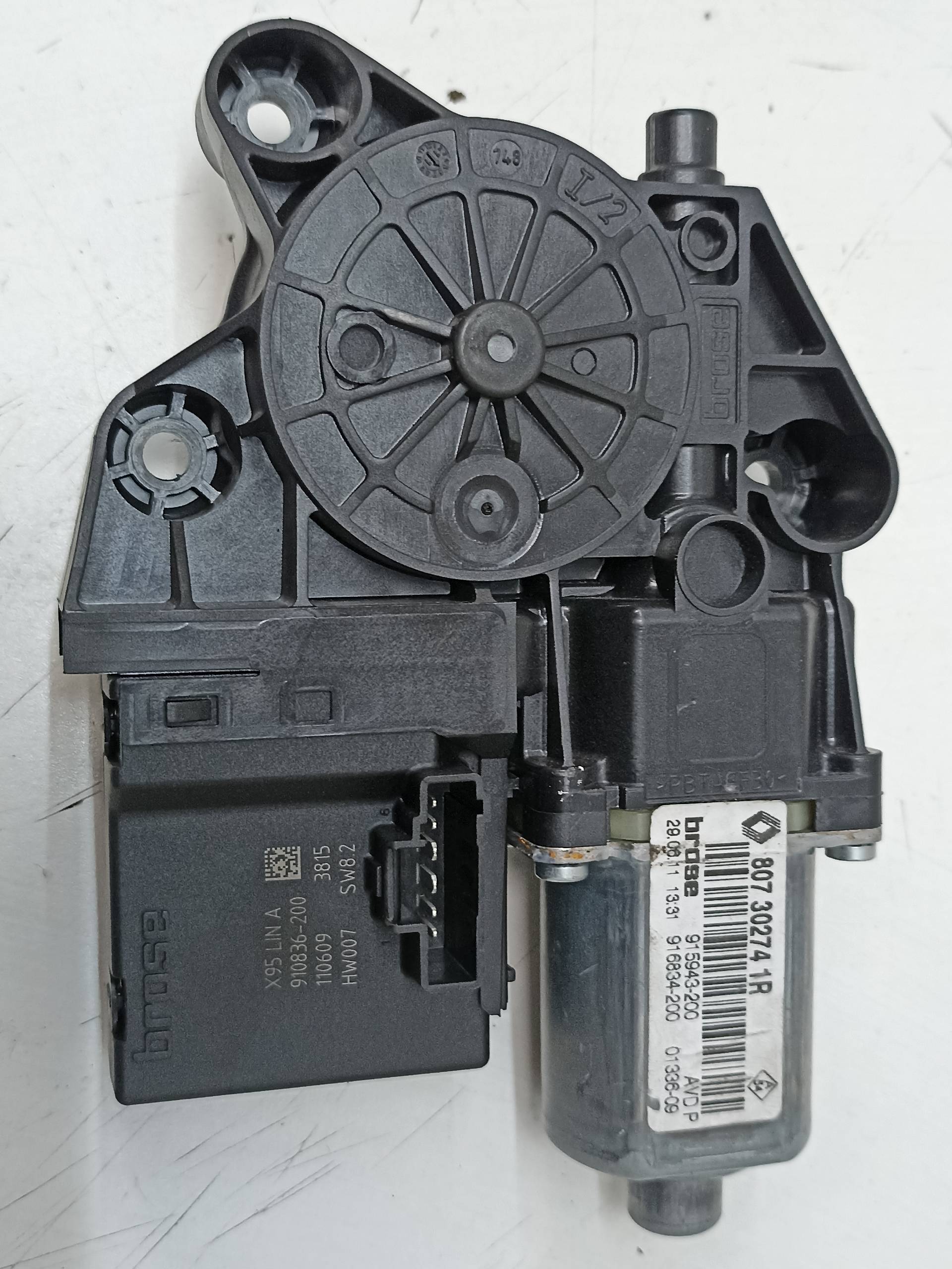 RENAULT Scenic 3 generation (2009-2015) Front Right Door Window Control Motor 807302741R 24315270