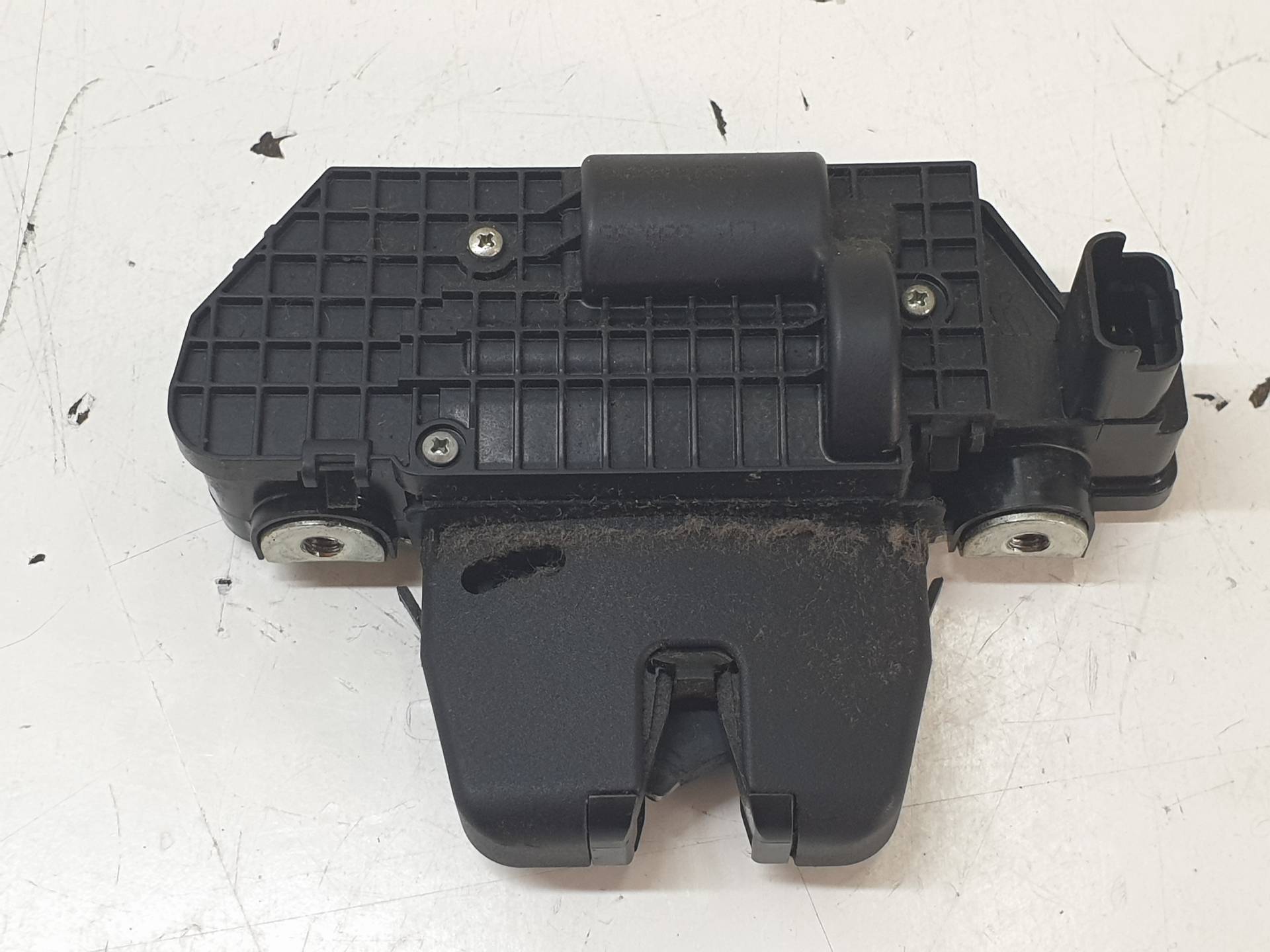 PEUGEOT 3008 1 generation (2010-2016) Tailgate Boot Lock 9151487499H 24338230